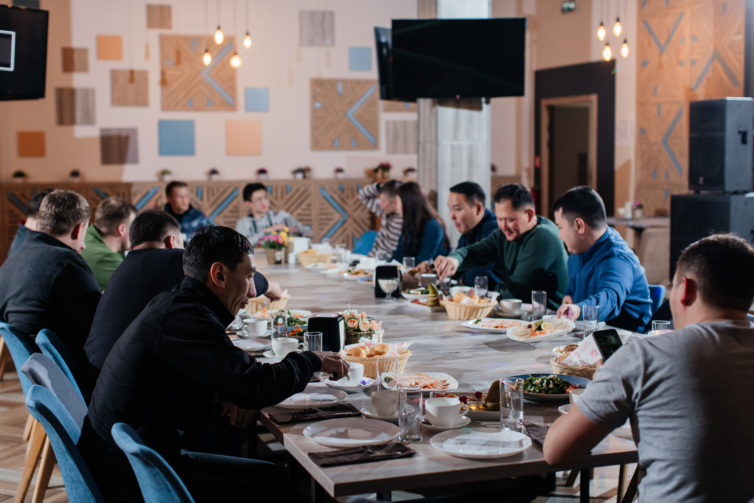 OTIS. Профессиональный фотограф в городе Астана/Алматы Даурен Сембаев