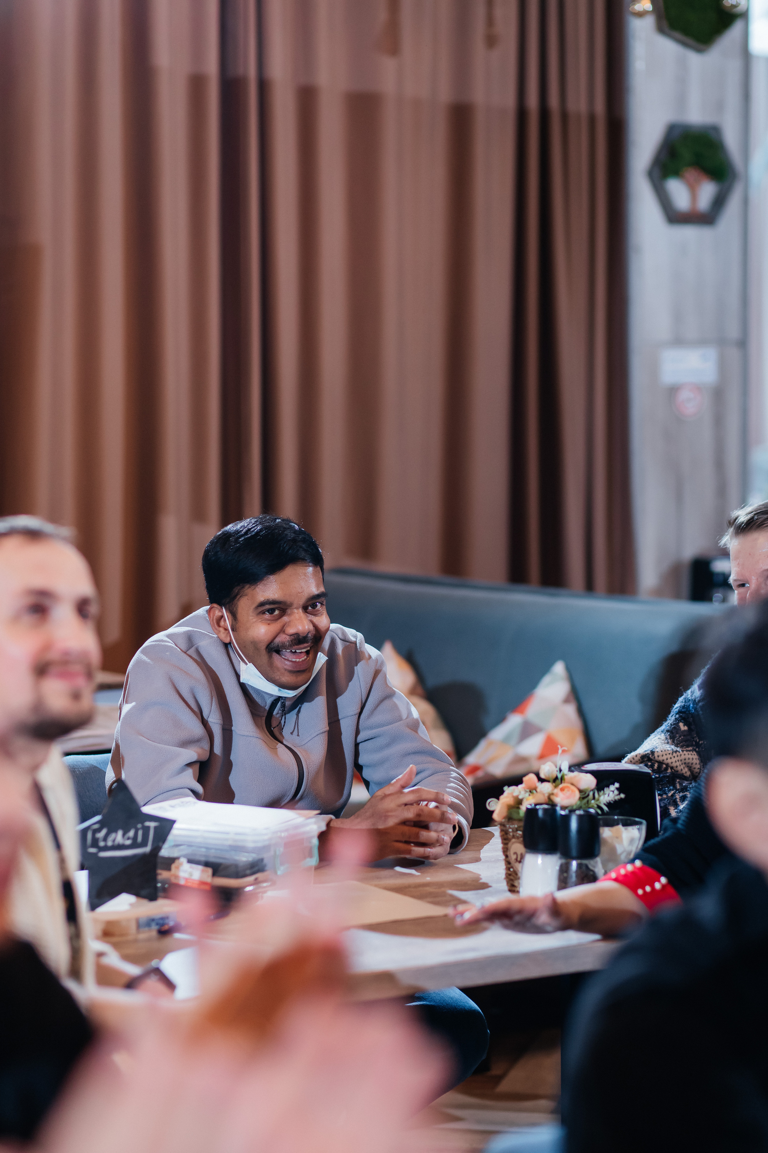 OTIS. Профессиональный фотограф в городе Астана/Алматы Даурен Сембаев