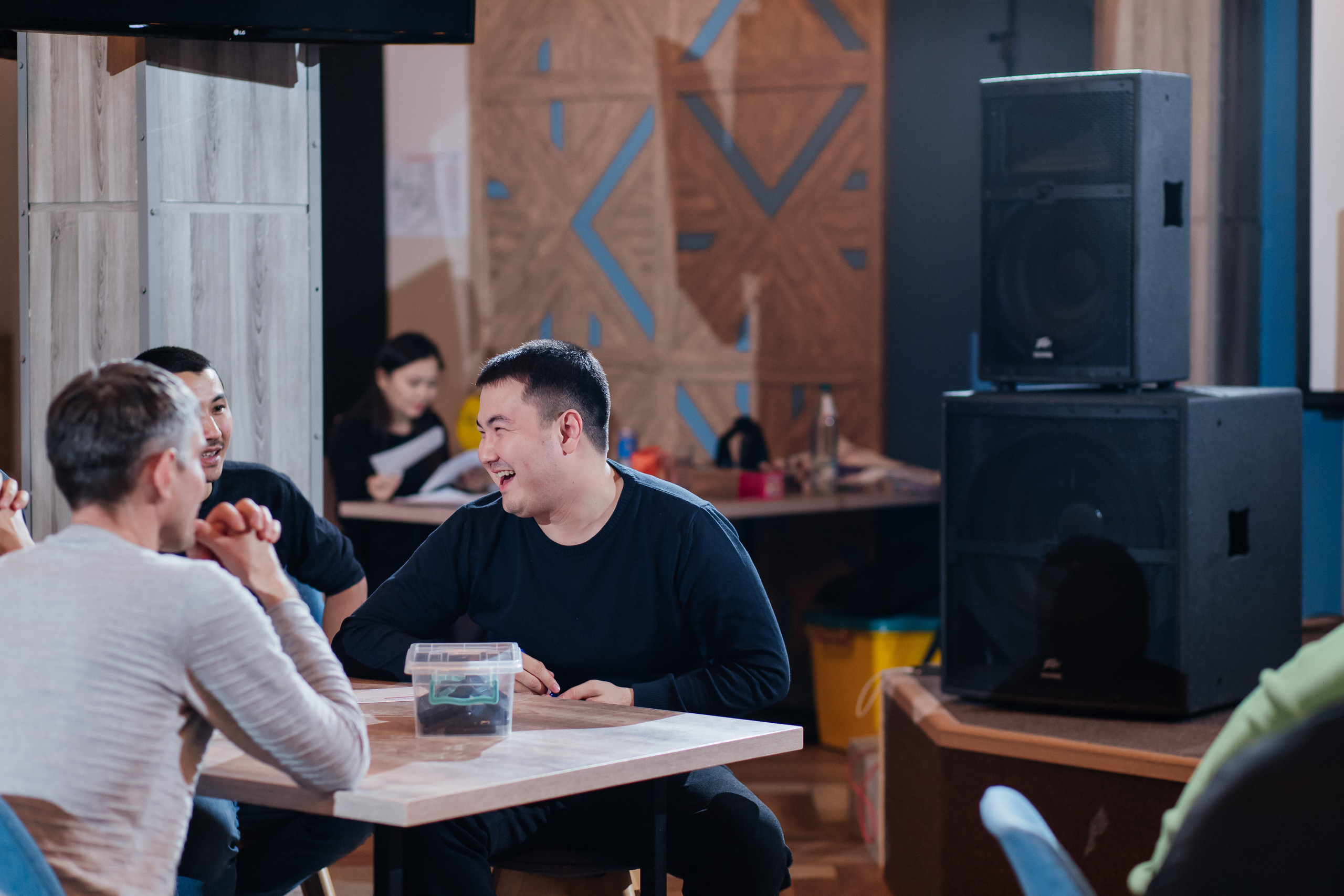 OTIS. Профессиональный фотограф в городе Астана/Алматы Даурен Сембаев