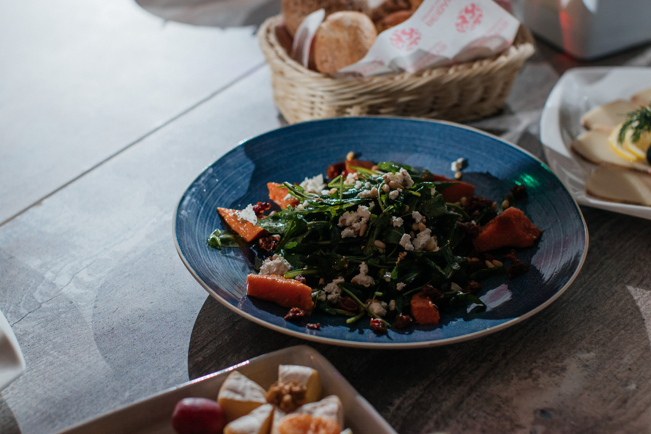 OTIS. Профессиональный фотограф в городе Астана/Алматы Даурен Сембаев