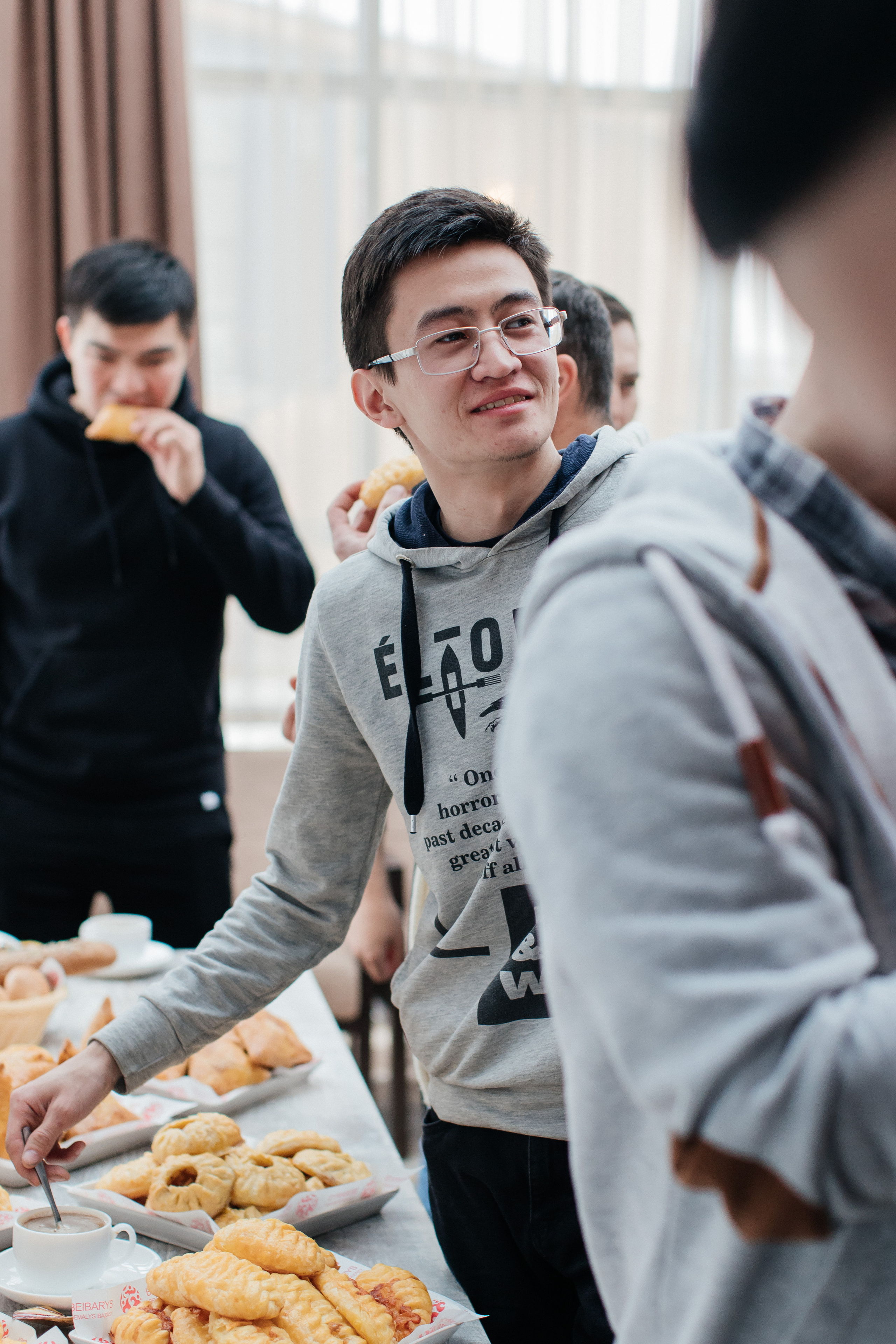 OTIS. Профессиональный фотограф в городе Астана/Алматы Даурен Сембаев