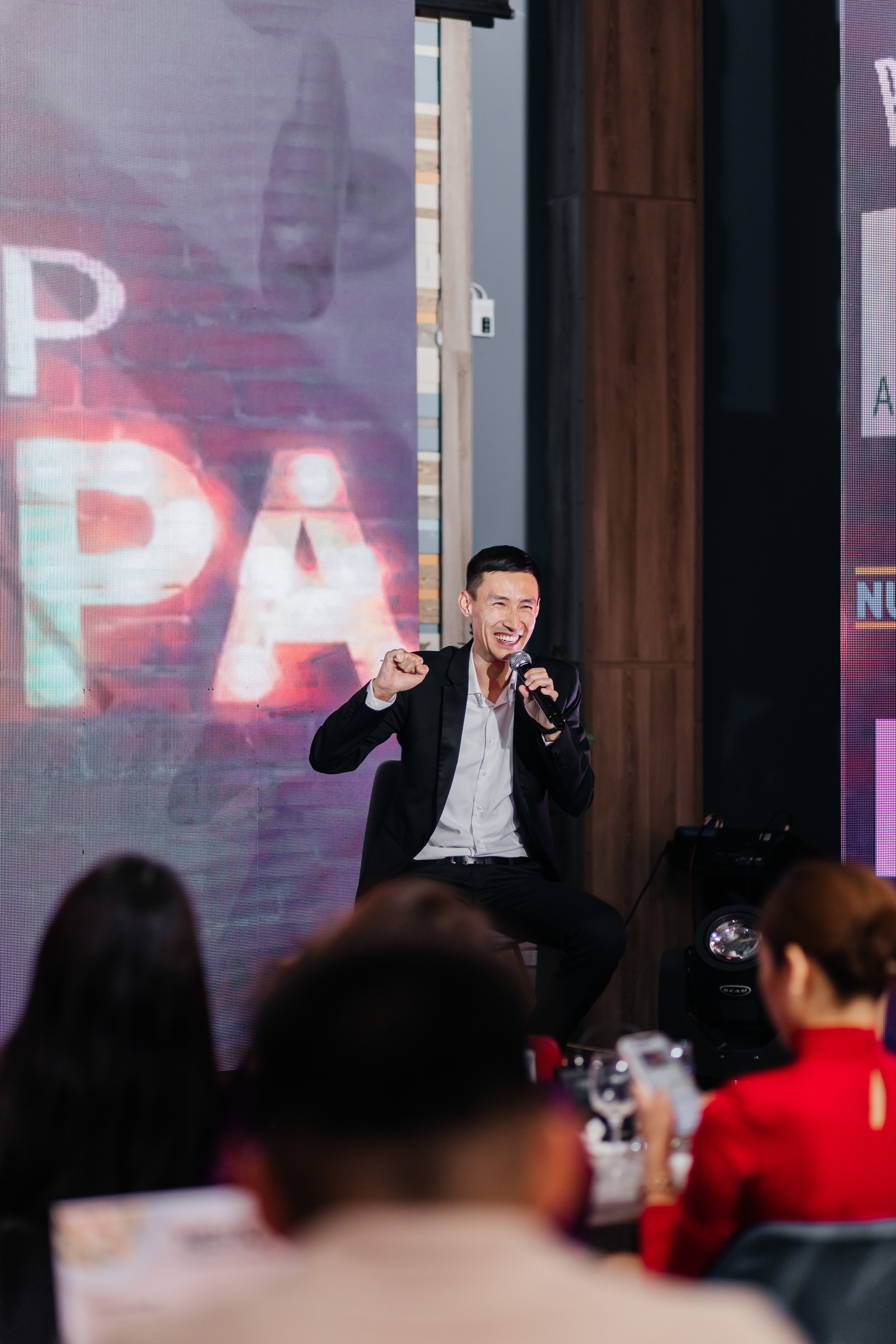 Вечер Юмора. Профессиональный фотограф в городе Астана/Алматы Даурен Сембаев