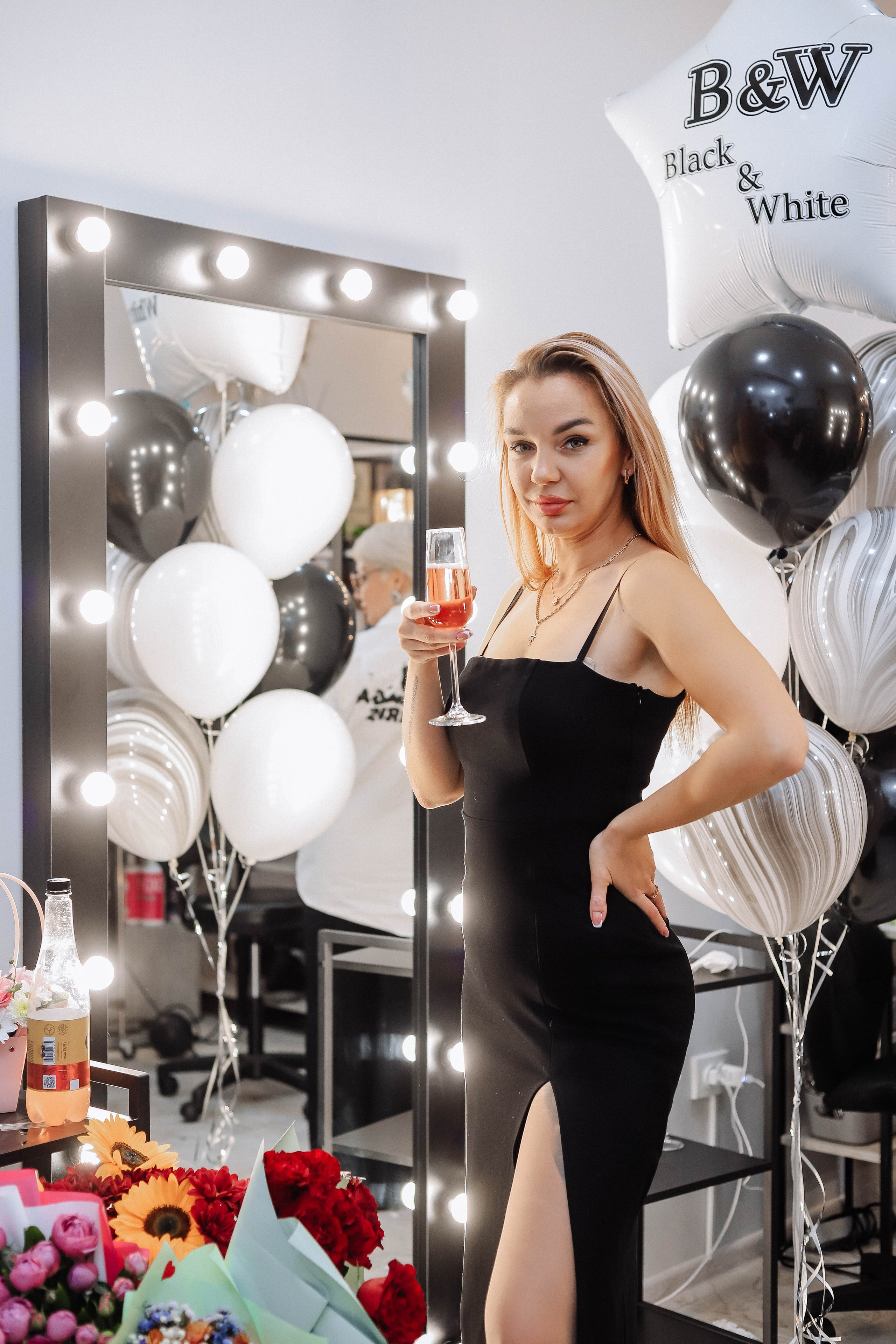 Открытие салона Black&White. Женский/Детский фотограф в Симферополе Вероника Слепогина