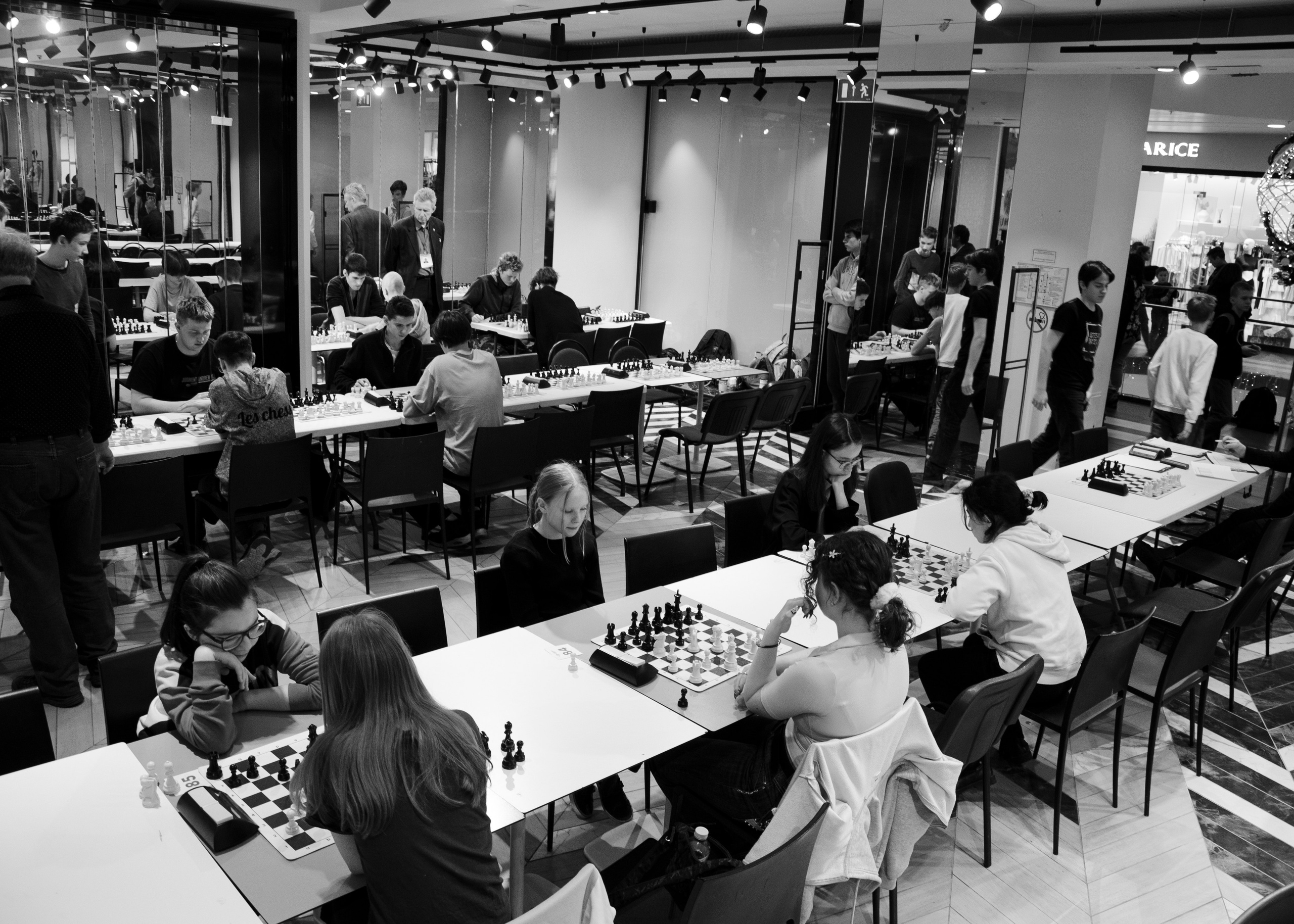 Первенство Санкт-Петербурга среди юниоров и юниорок до 21 года по быстрым шахматам