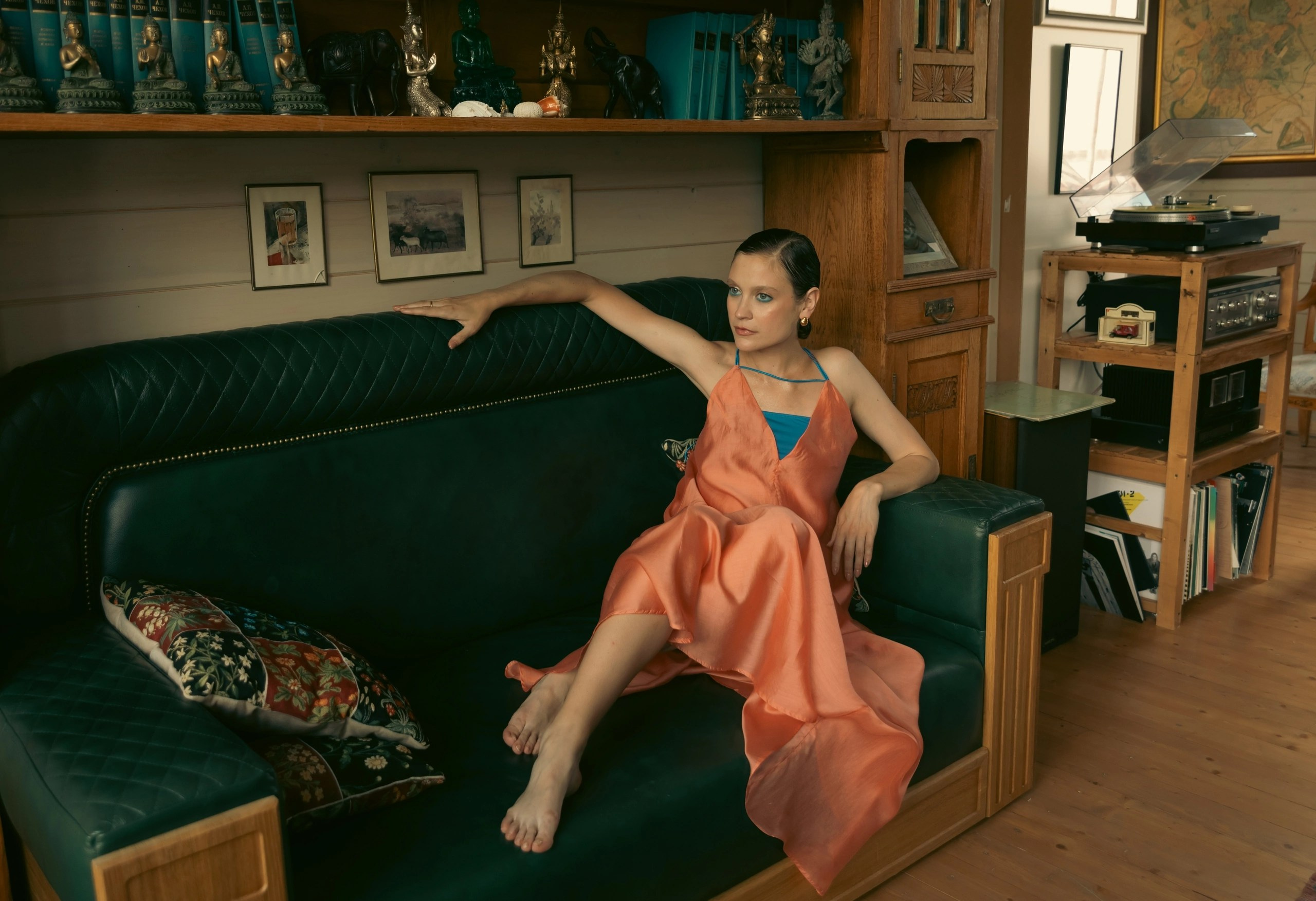 Актриса театра и кино Анна Зайкова. Локация режиссера Андрея Селиванова. Свадебный фотограф, портретный фотограф в Москве и Саратове Оксана Анциферова