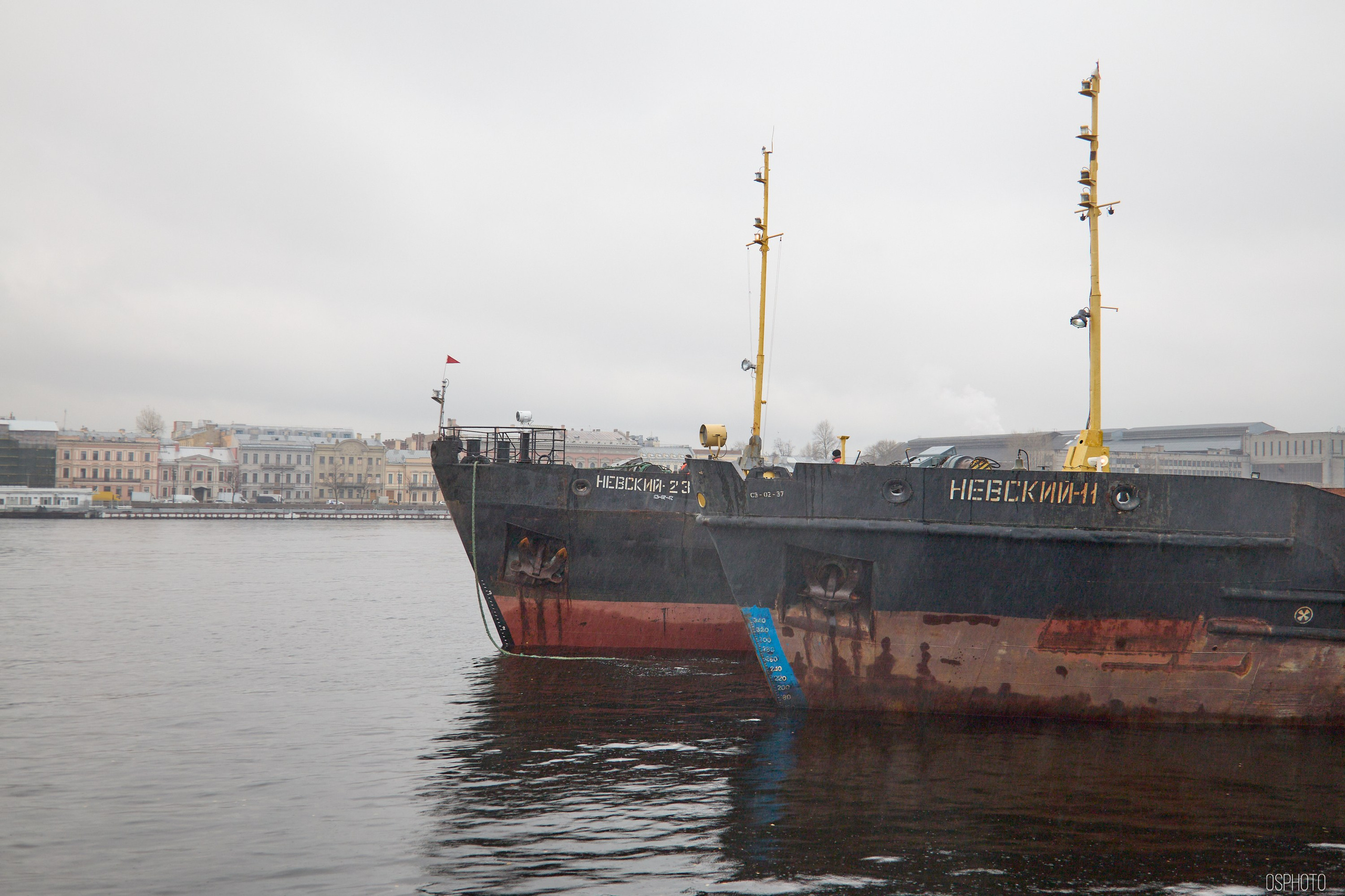 Васильевский остров. Фотографъ Сергѣевъ. Поймать мгновеніе