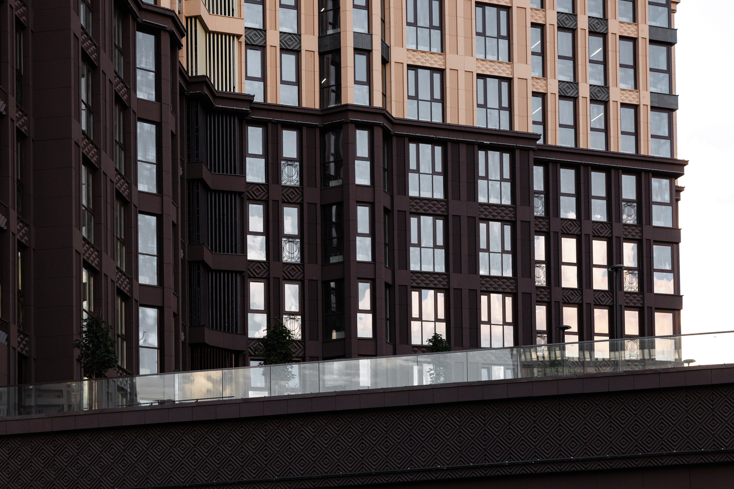 FULL HOUSE. АЛТ Портфолио