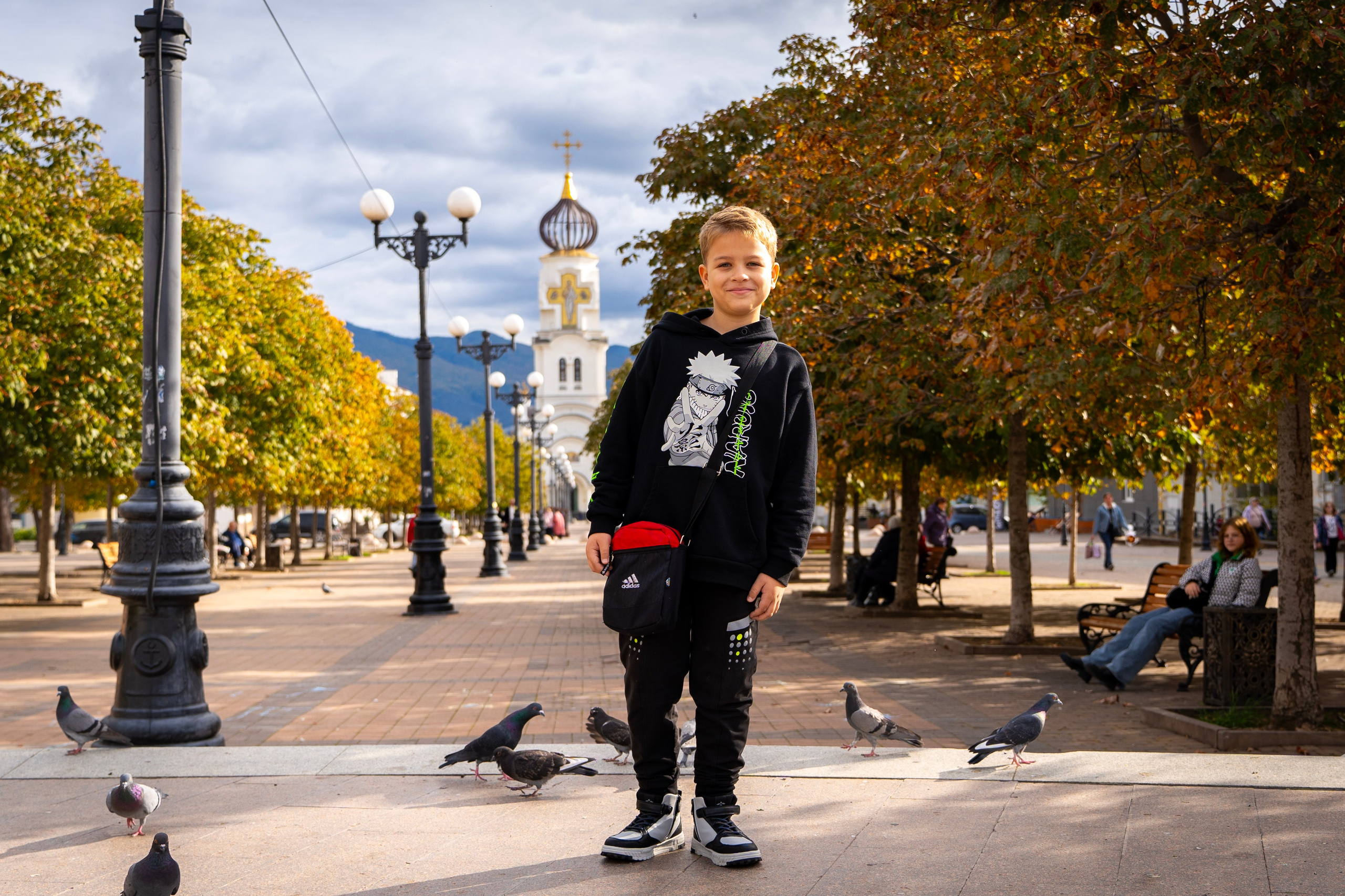 Фотосессия в Новороссийске осенью. Семейный и детский фотограф Екатерина Черняева. Снимаю портреты, love story, фотопрогулки, работаю на улице, в кафе, студии, дома у клиента