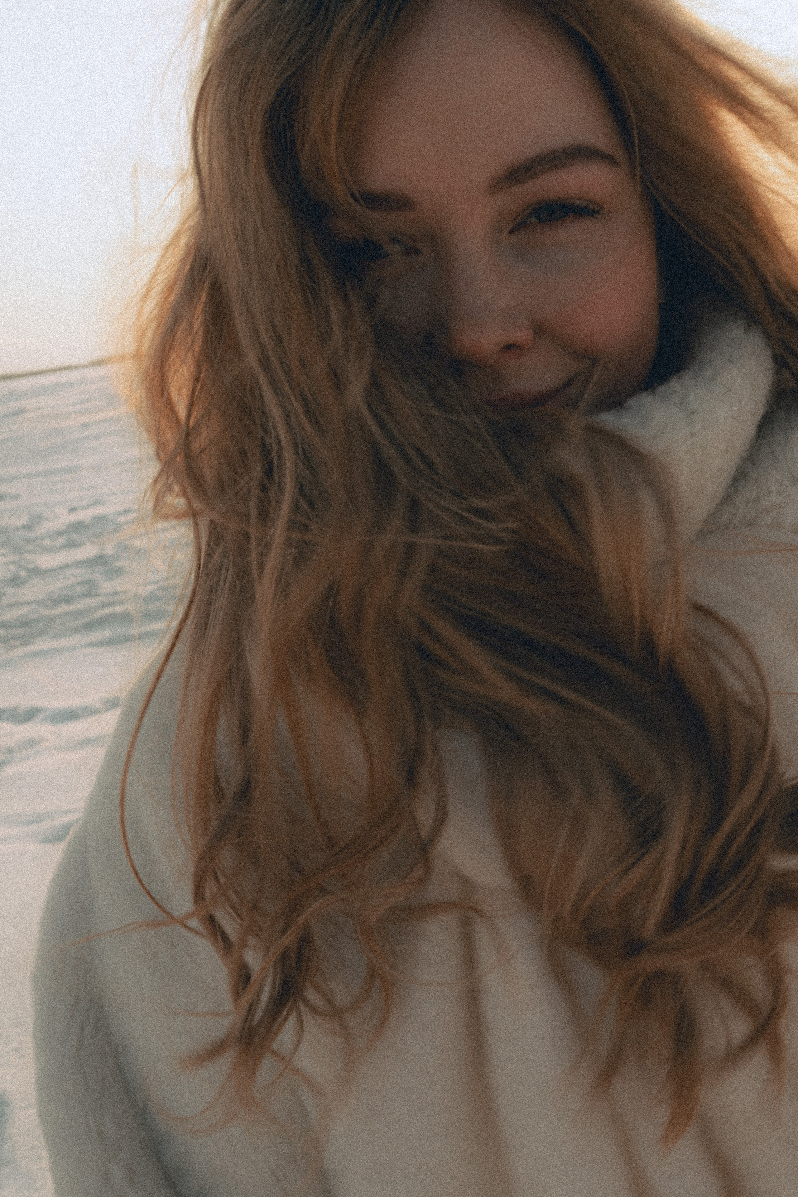 Женский портрет на природе — естественный свет и красота. Фотограф в Хабаровске Дмитрий Лемешков