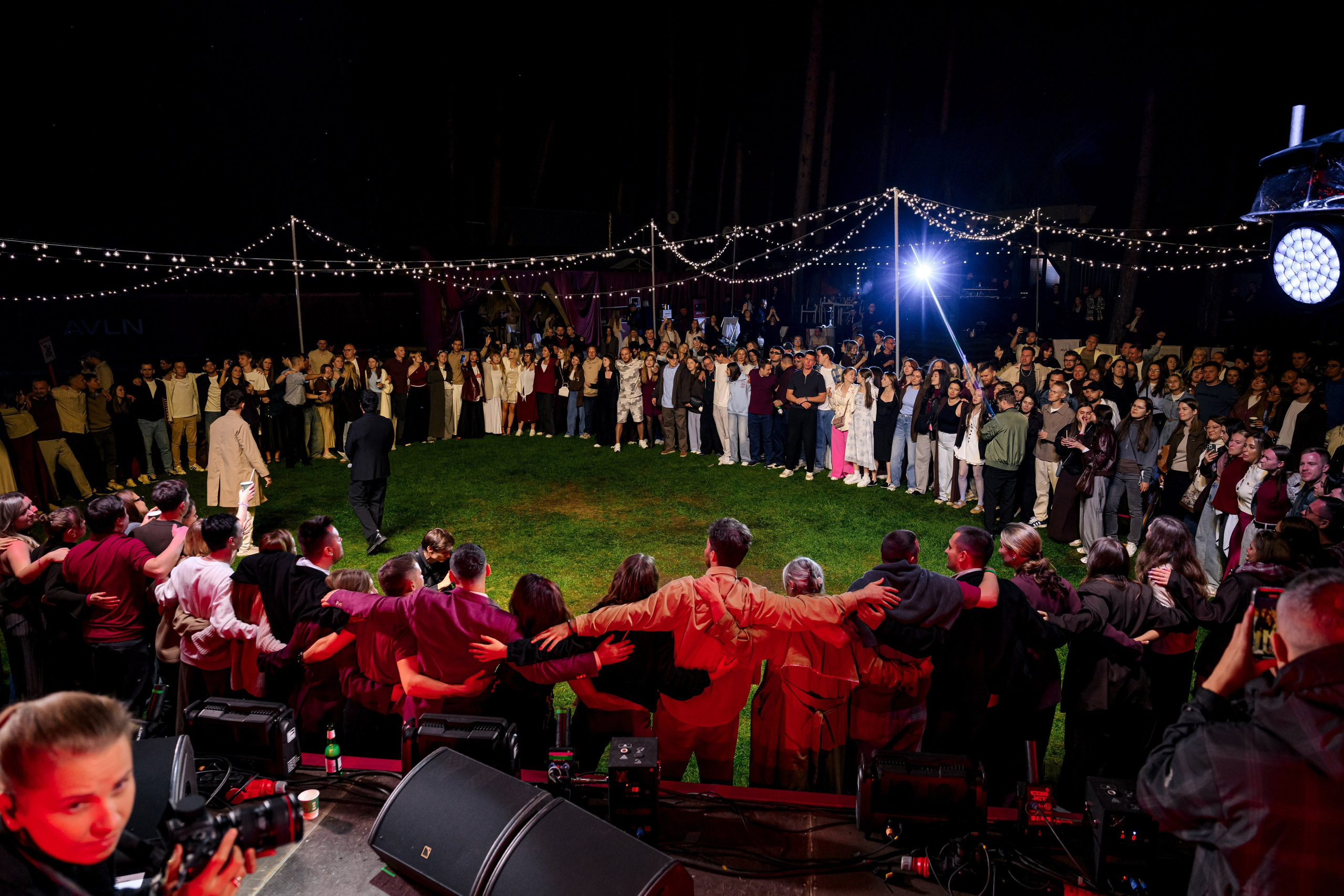 AVLON. Максим Комаров — Профессиональный фотограф