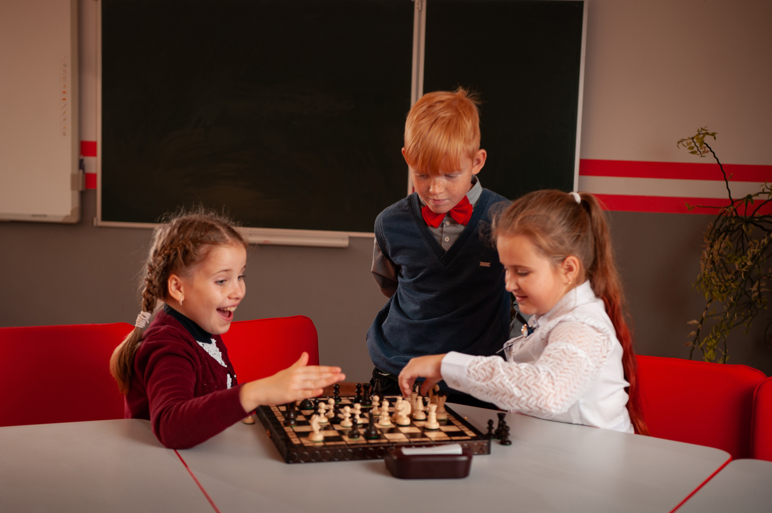 Групповые фото. Начальная школа. Твой Выпускной альбом Москва Новомосковск Кимовск