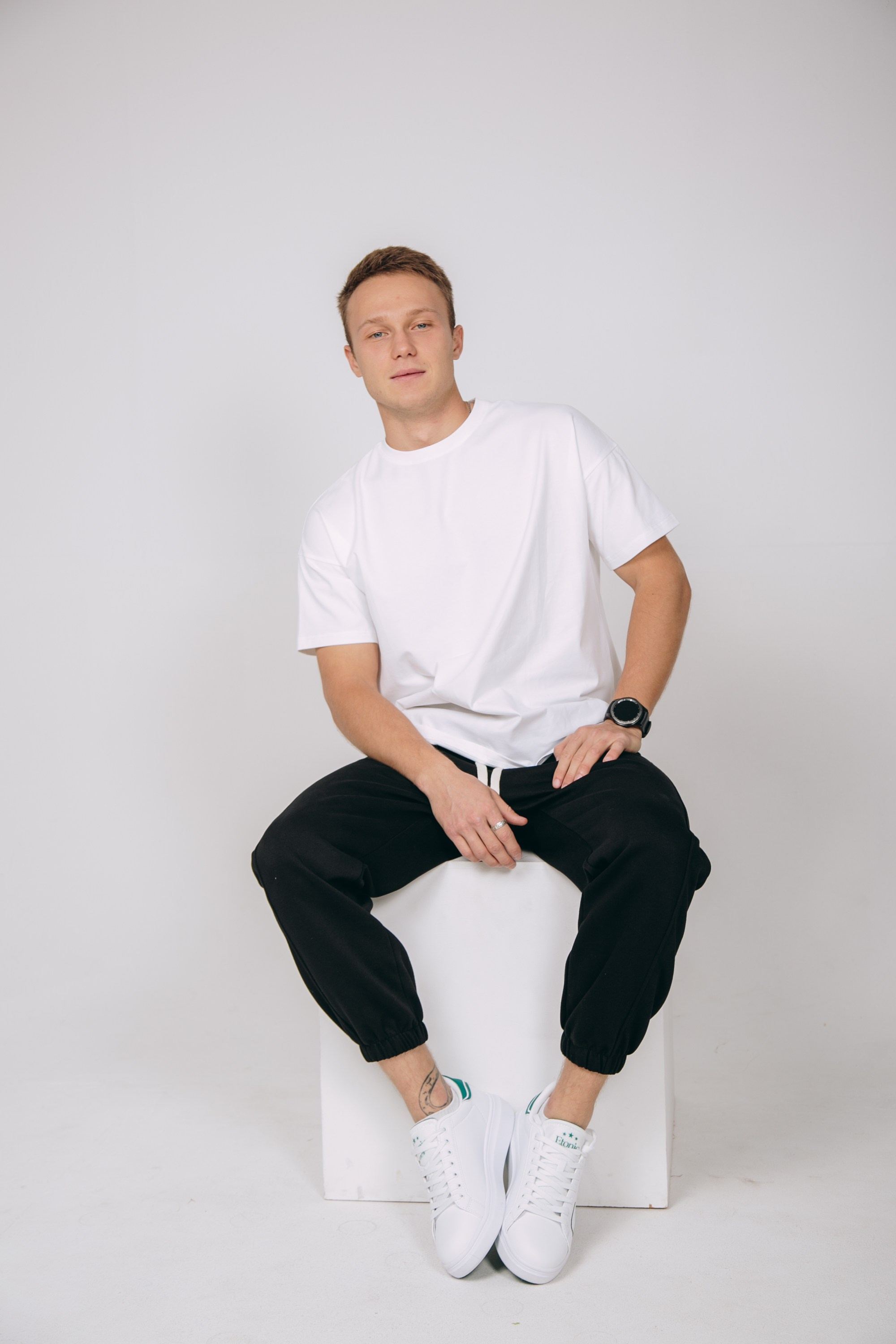 Егор. Съемки для маркетплейсов, фотосессии для Wildberries, Ozon. Люберцы, Москва