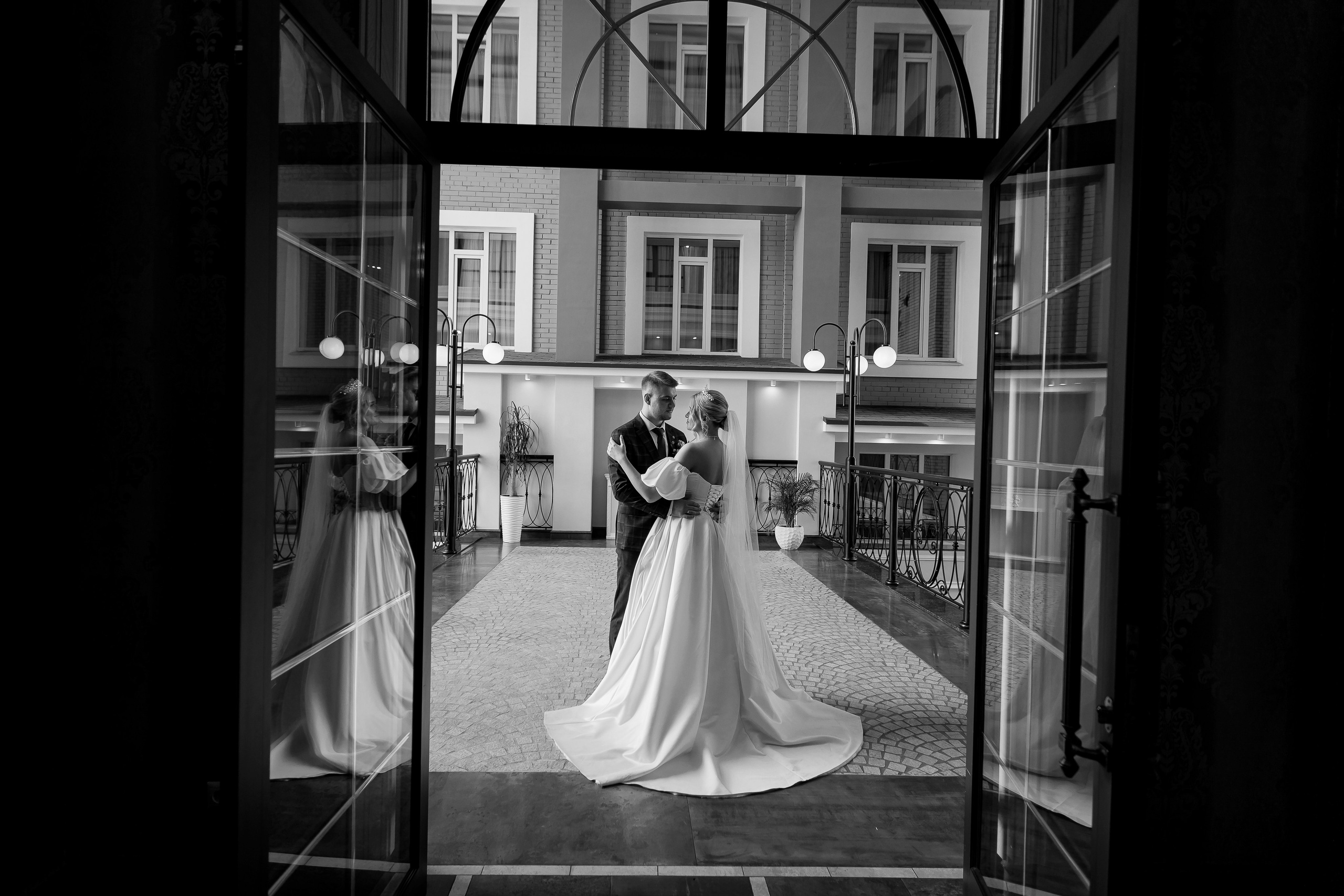 Екатерина и Евгений. Свадебный фотограф в Омске Яна Савина