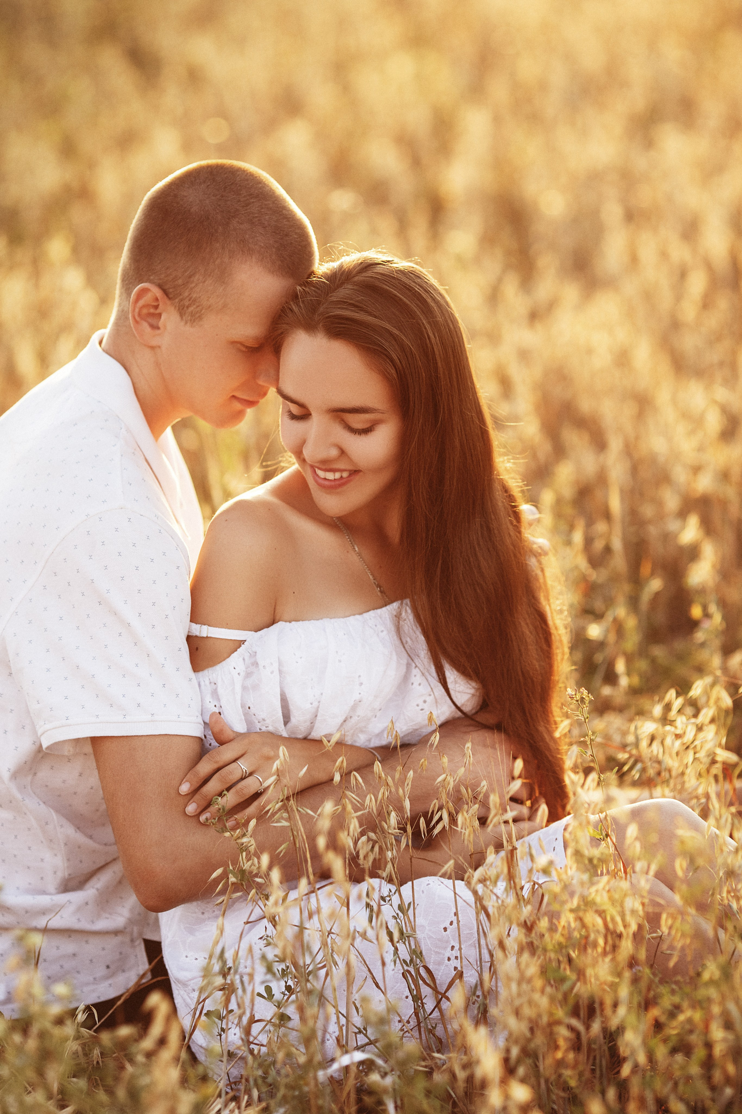 Фотосессия для влюбленных на природе в Москве. Профессиональный фотограф в Москве. Елена Шуваева