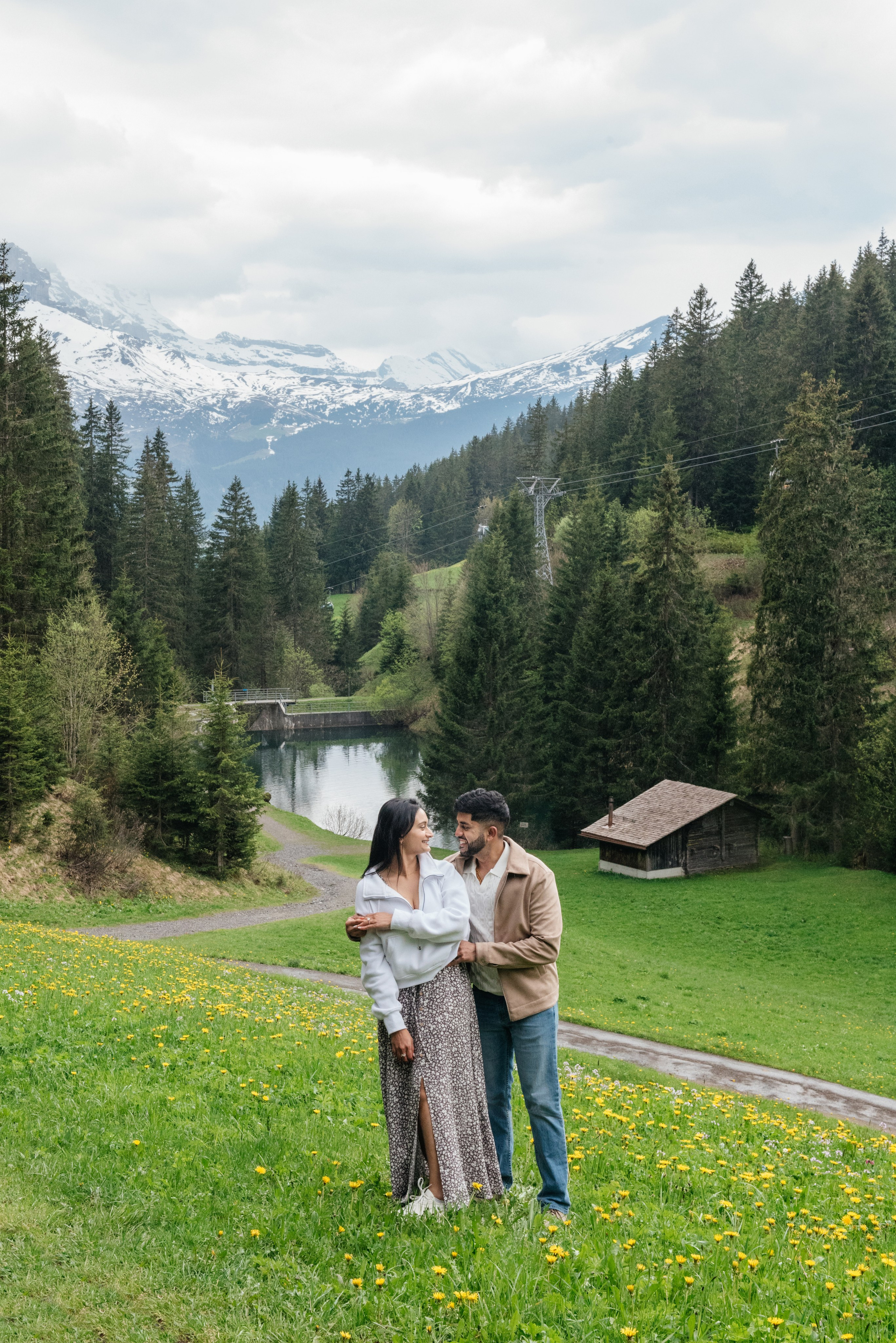 Bijal & Nihar (Grindelwald). Photographer in Interlaken area