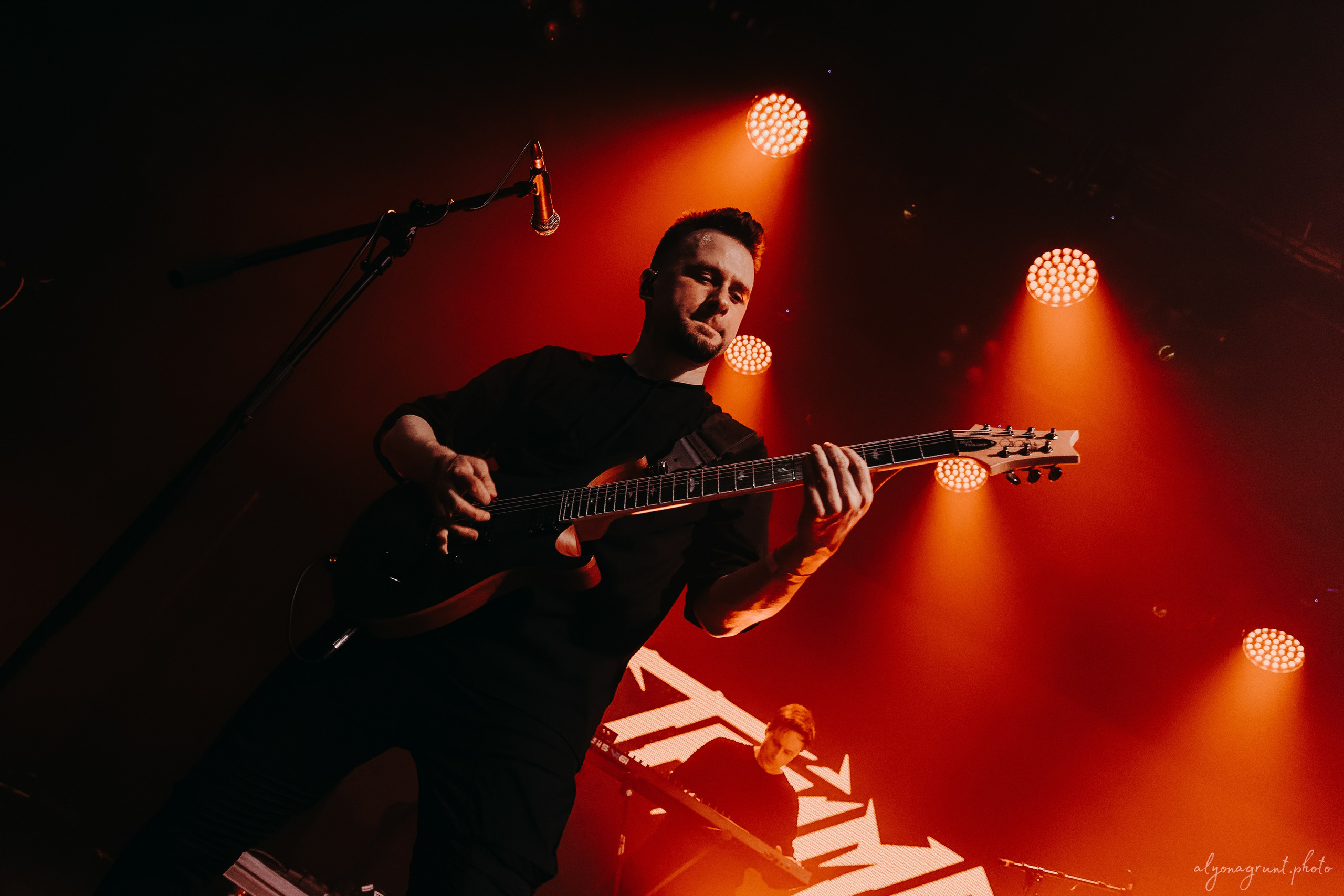 Таймсквер, фоторепортаж, СПБ, Космонавт, 14.11.2025. Алена Адрианова: фотограф в Санкт-Петербурге