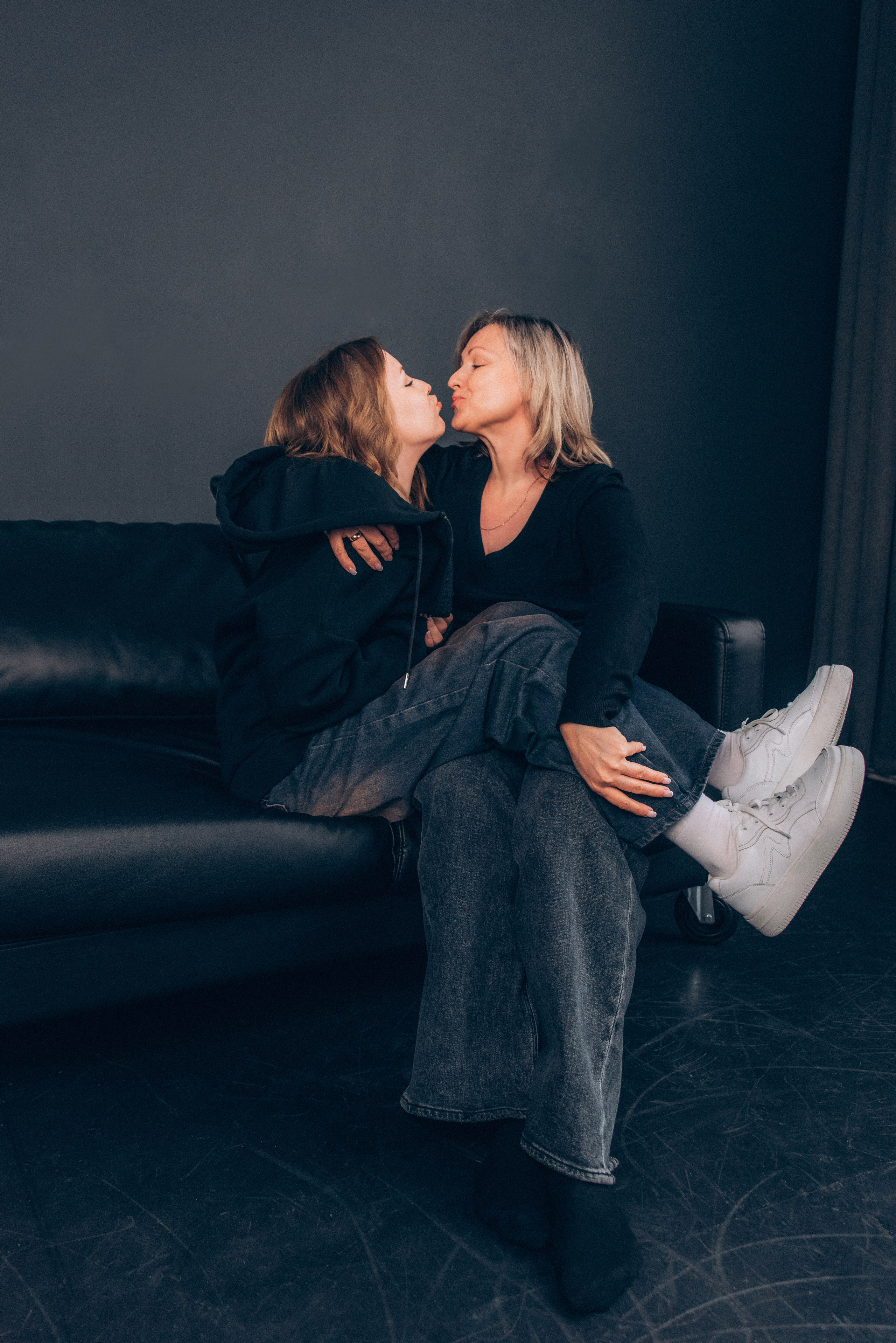 ОЛЬГА и КСЕНИЯ. Ольга Козлова фотограф Волгоград olkiny-fotki.ru