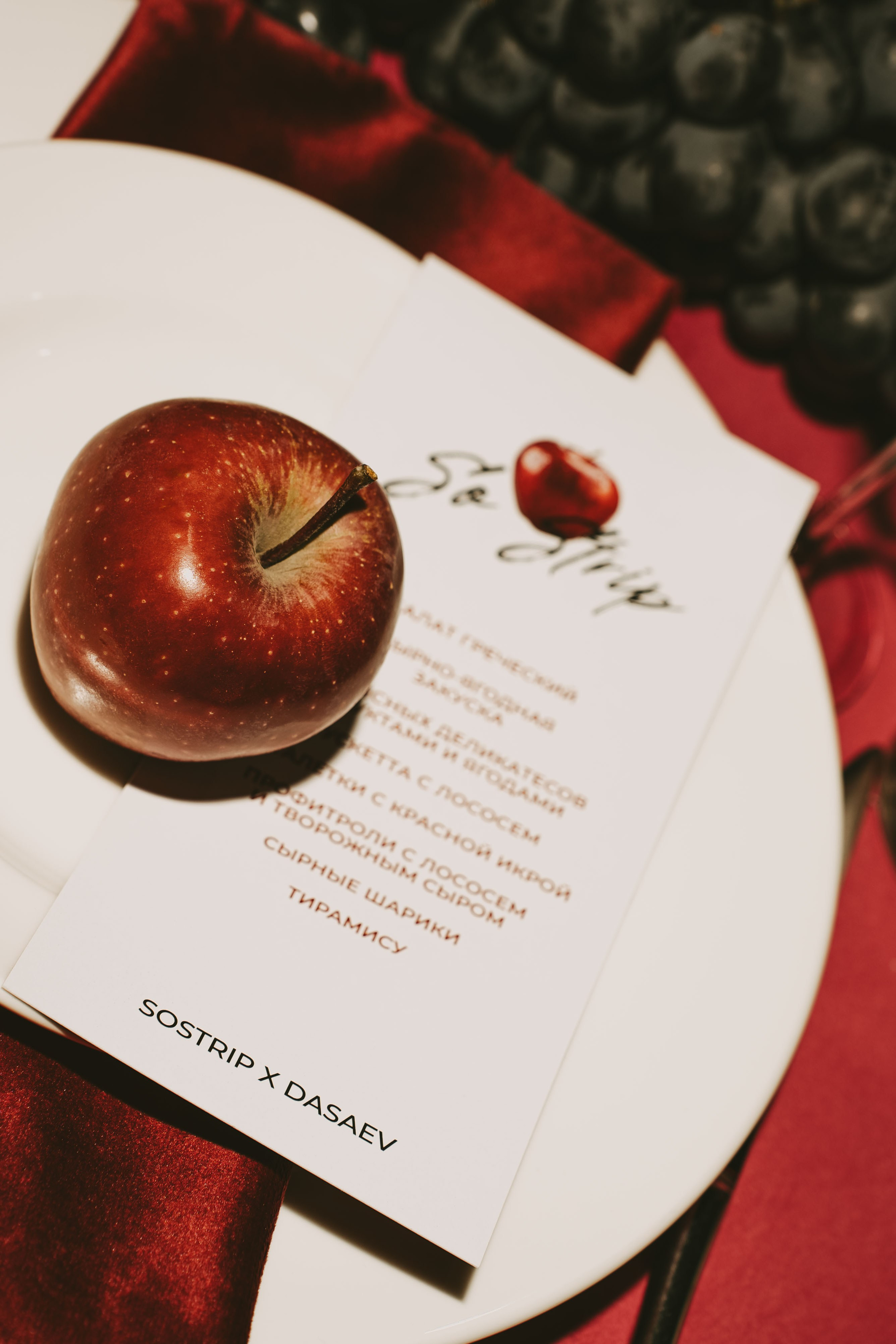 SO STRIP // Открытие студии. Репортажный фотограф в Казани Виктория Трунова