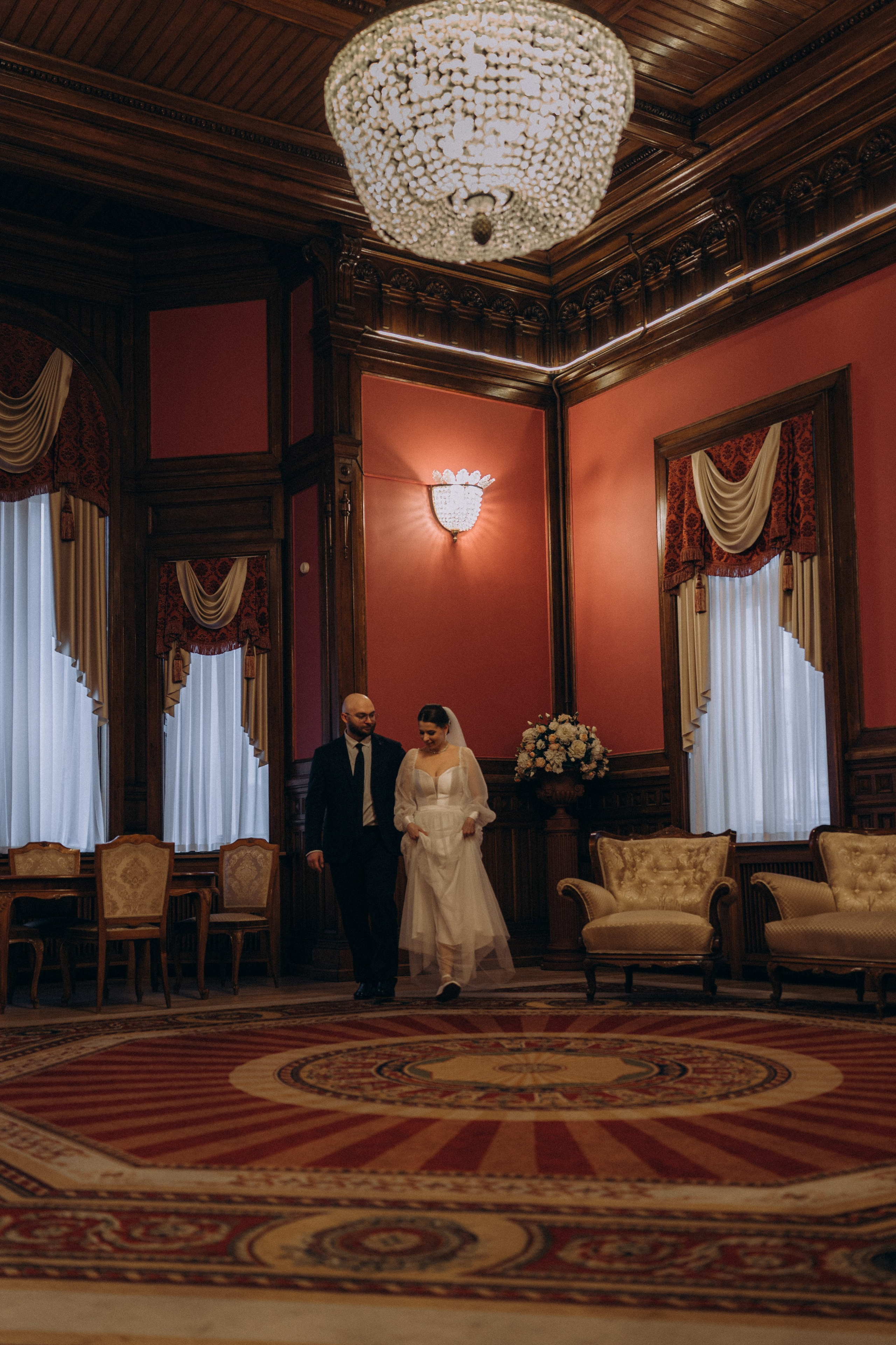 СВАДЕБНАЯ СЬЕМКА ВО ВТОРОМ ДВОРЦЕ (ДЕКАБРЬ) ТАКЖЕ СЬЕМКА В СТУДИИ НА ЧЕРНЫШЕВСКОЙ. Профессиональный фотограф, Санкт-Петербург — Виктория Богомолова