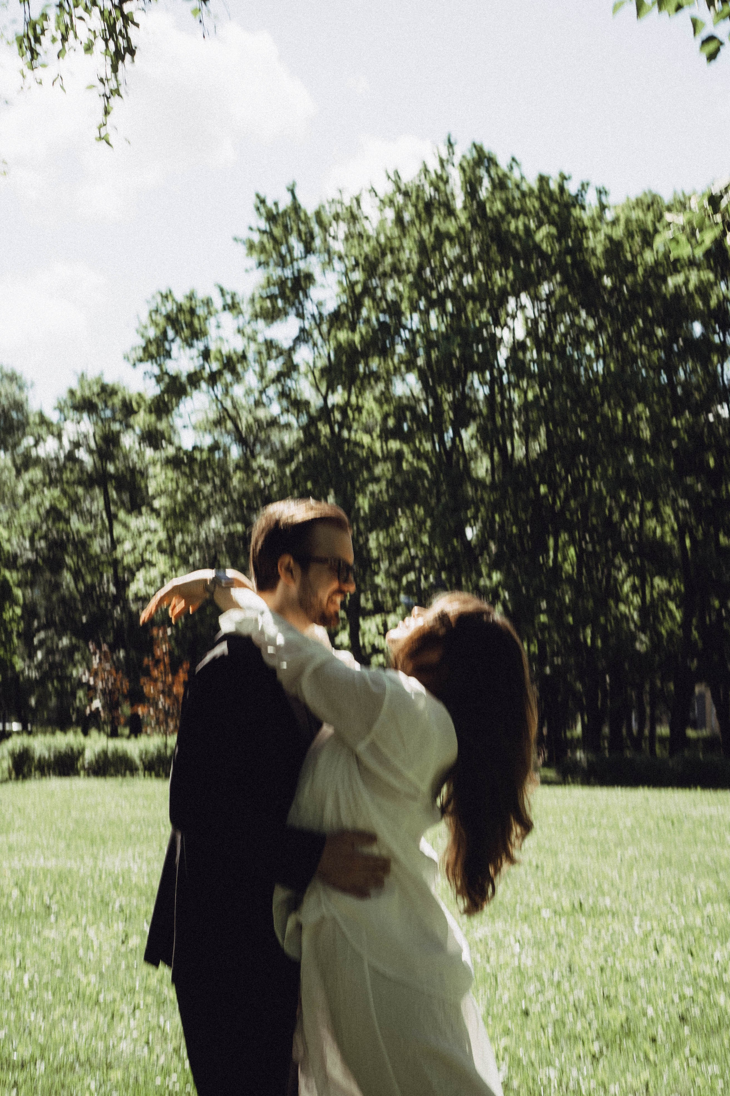 СВАДЕБНАЯ СЬЕМКА В ПАРКЕ ПОБЕДЫ И ПРОГУЛКА ПО МОСКОВСКОМУ ПРОСПЕКТУ. Профессиональный фотограф, Санкт-Петербург — Виктория Богомолова