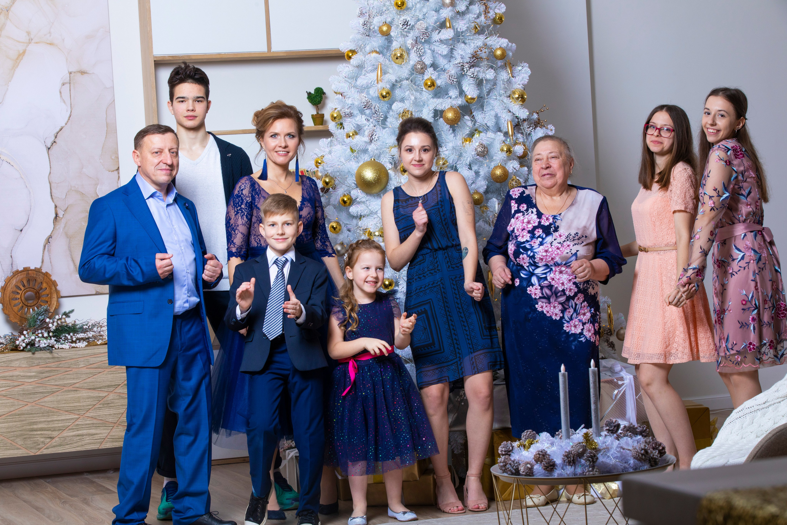 Семейные Съёмки в студии. ФОТОХУДОЖНИК