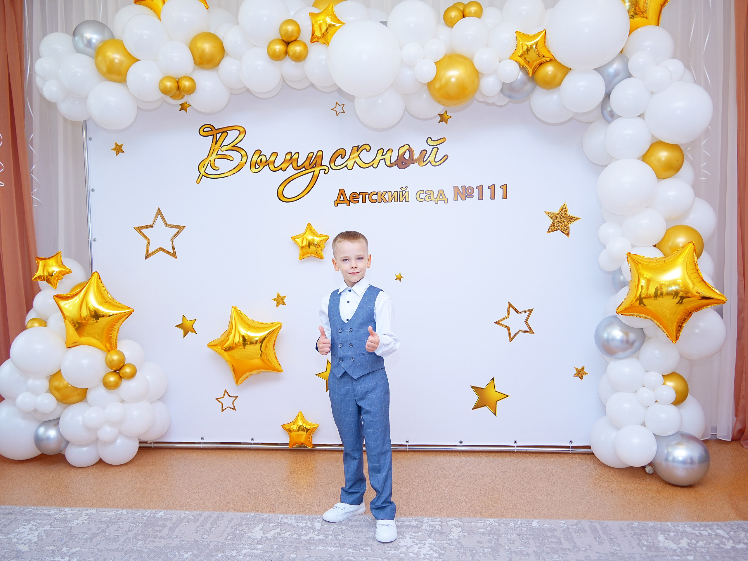 Фотосъемка видеосъёмка фотограф видеооператор новогодних утренников  в. Фотограф, видеооператор Нина Коршунова