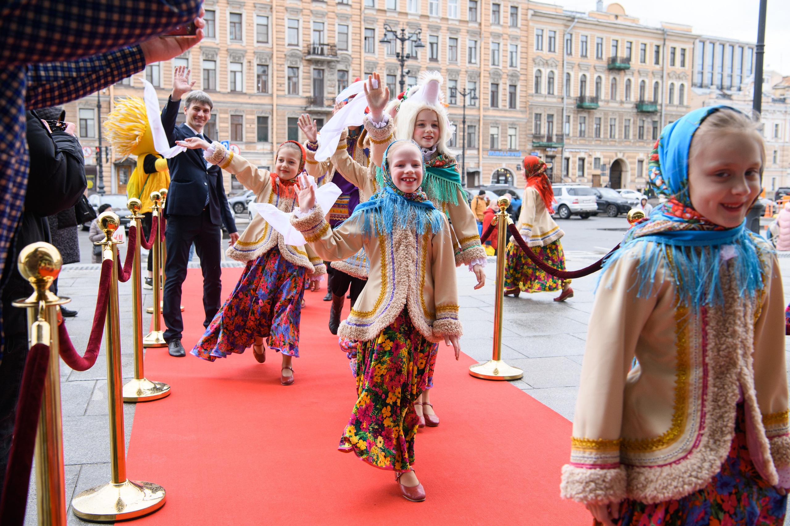 23 апреля, часть 1, БКЗ Октябрьский, г. Санкт-Петербург. Золотое яблочко