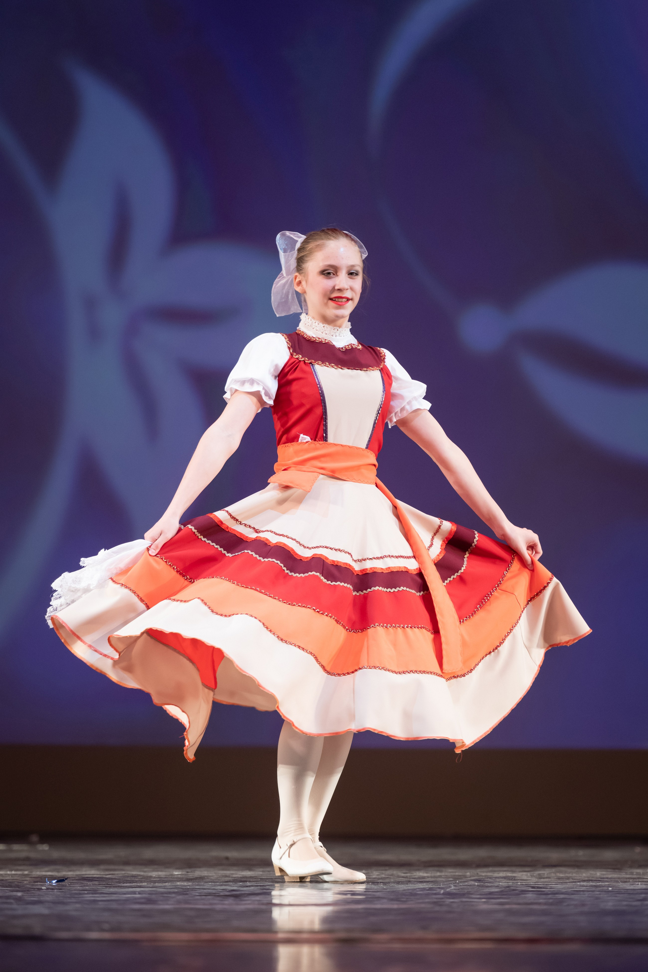 15 сентября, концерт БКЗ. Золотое яблочко