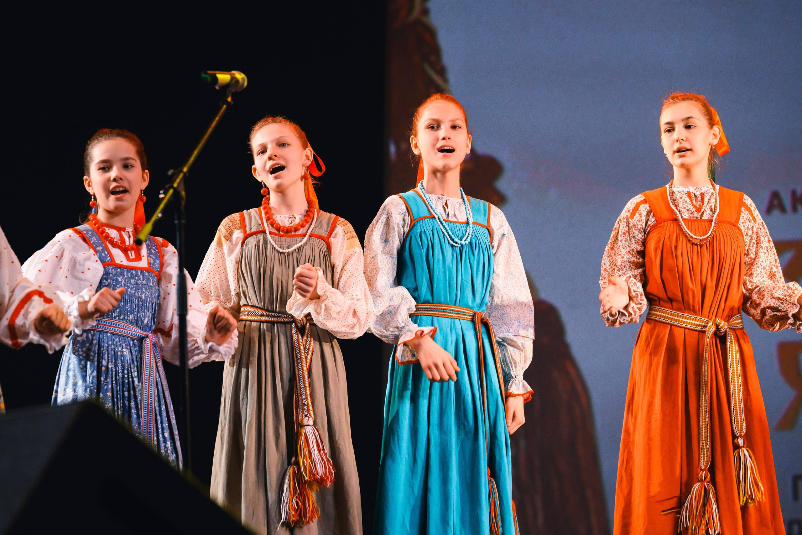 23 апреля, часть 1, БКЗ Октябрьский, г. Санкт-Петербург. Золотое яблочко