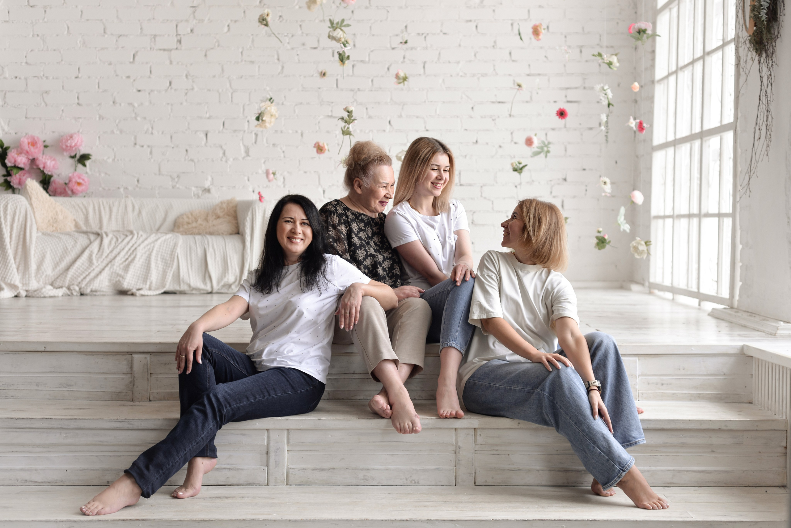 3 поколения прекрасных дам. Семейный и свадебный фотограф Галина Абакумова, фотосессии в Белгороде