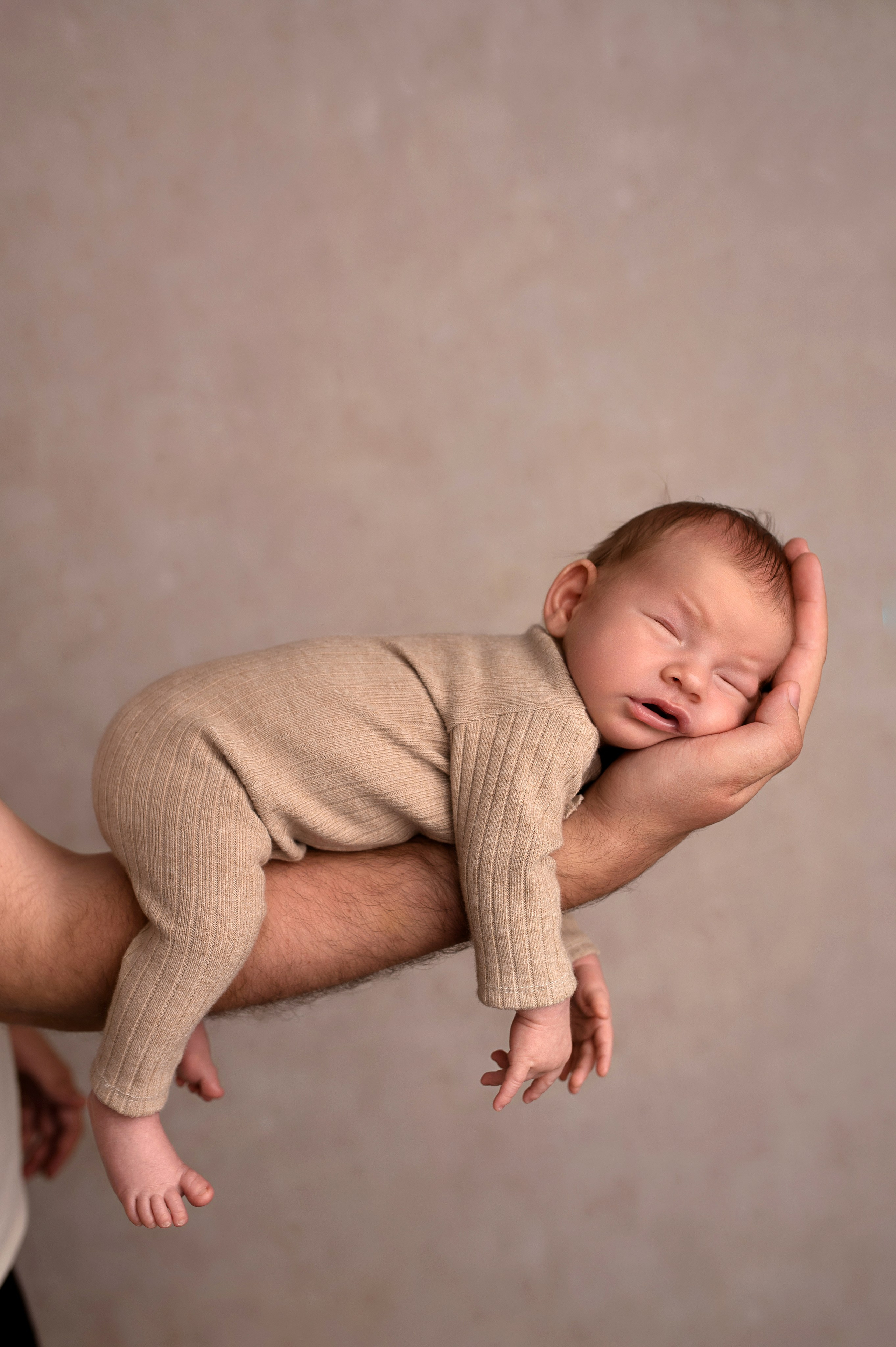 Пример съёмки Лайфстайл с элементами ньюборн. Детский фотограф новорождённых в Минске Боровик Екатерина