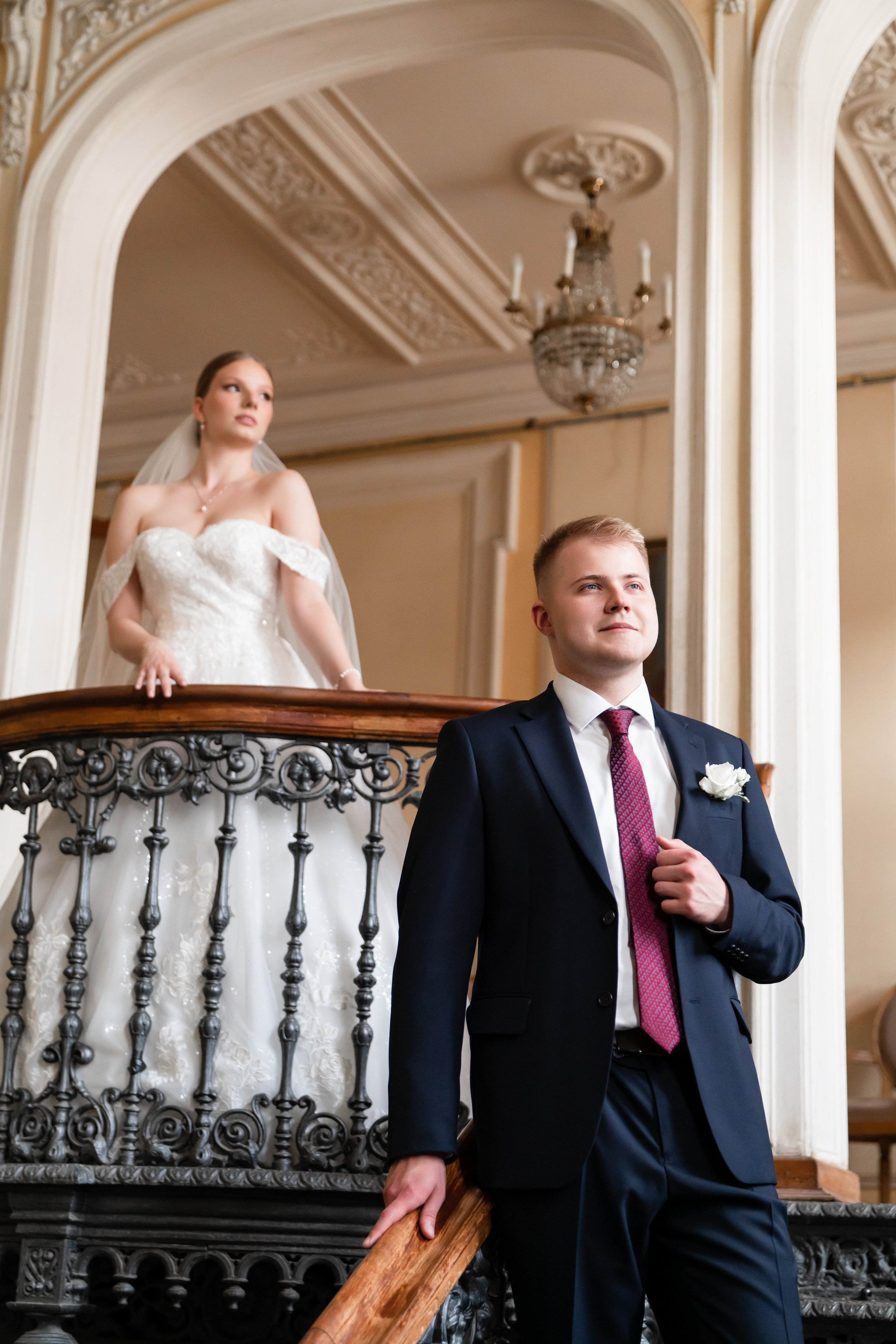 Фотосессия в библиотеке-читальне имени А. С. Пушкина. Свадебный фотограф Вера Климова