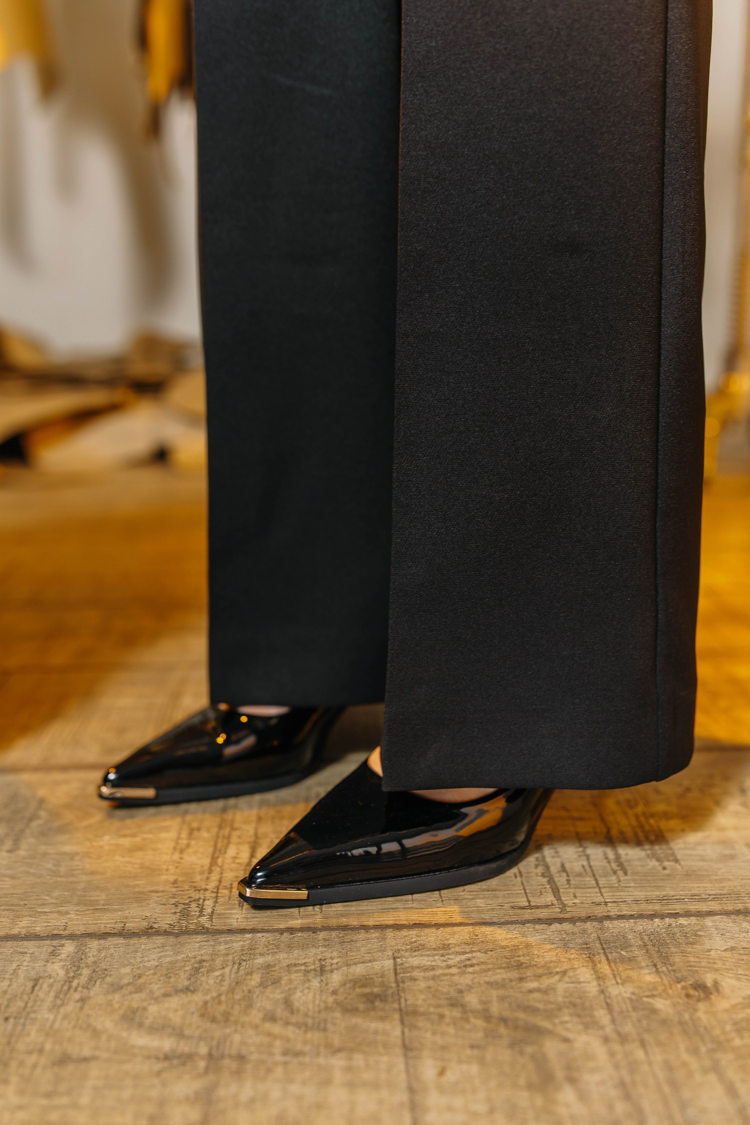 Реклама Брюк. Профессиональный фотограф