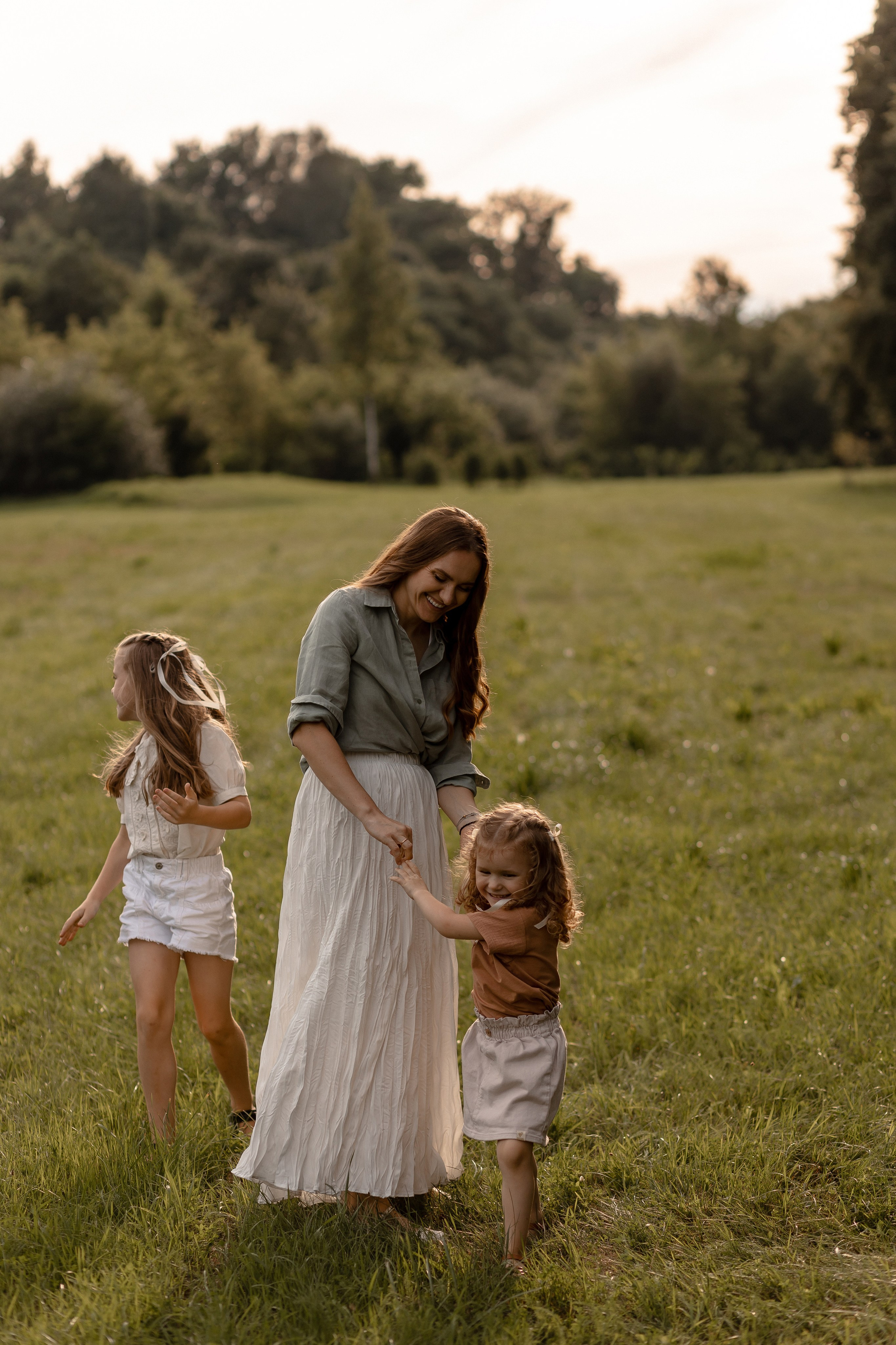 Юлия, Оливия, Эмилия. Свадебный фотограф Елена Ловцевич