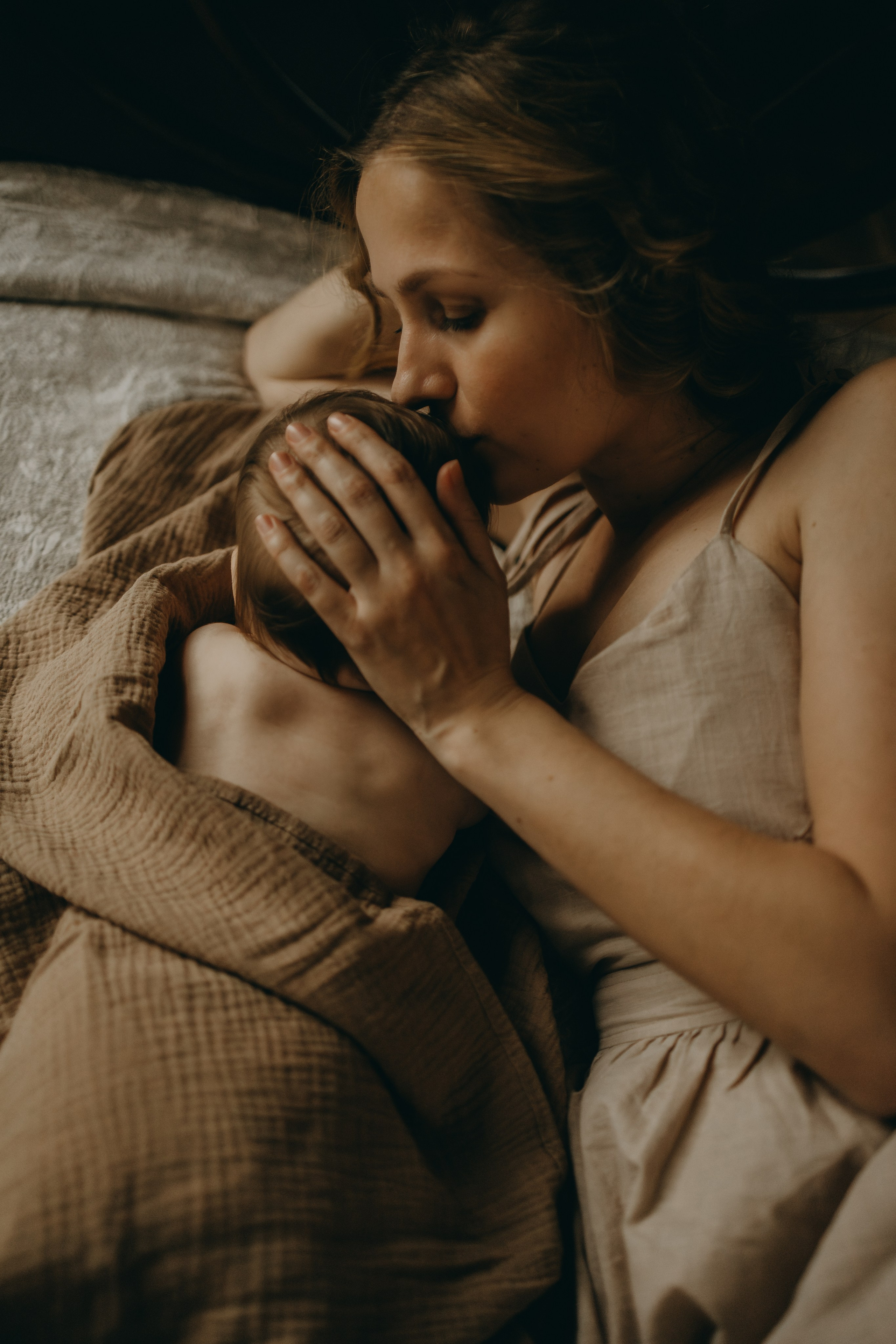 Алена и Виктория. Фотограф женского портрета и семейных историй в жанре life в Нижнем Новгороде Елена Матросова