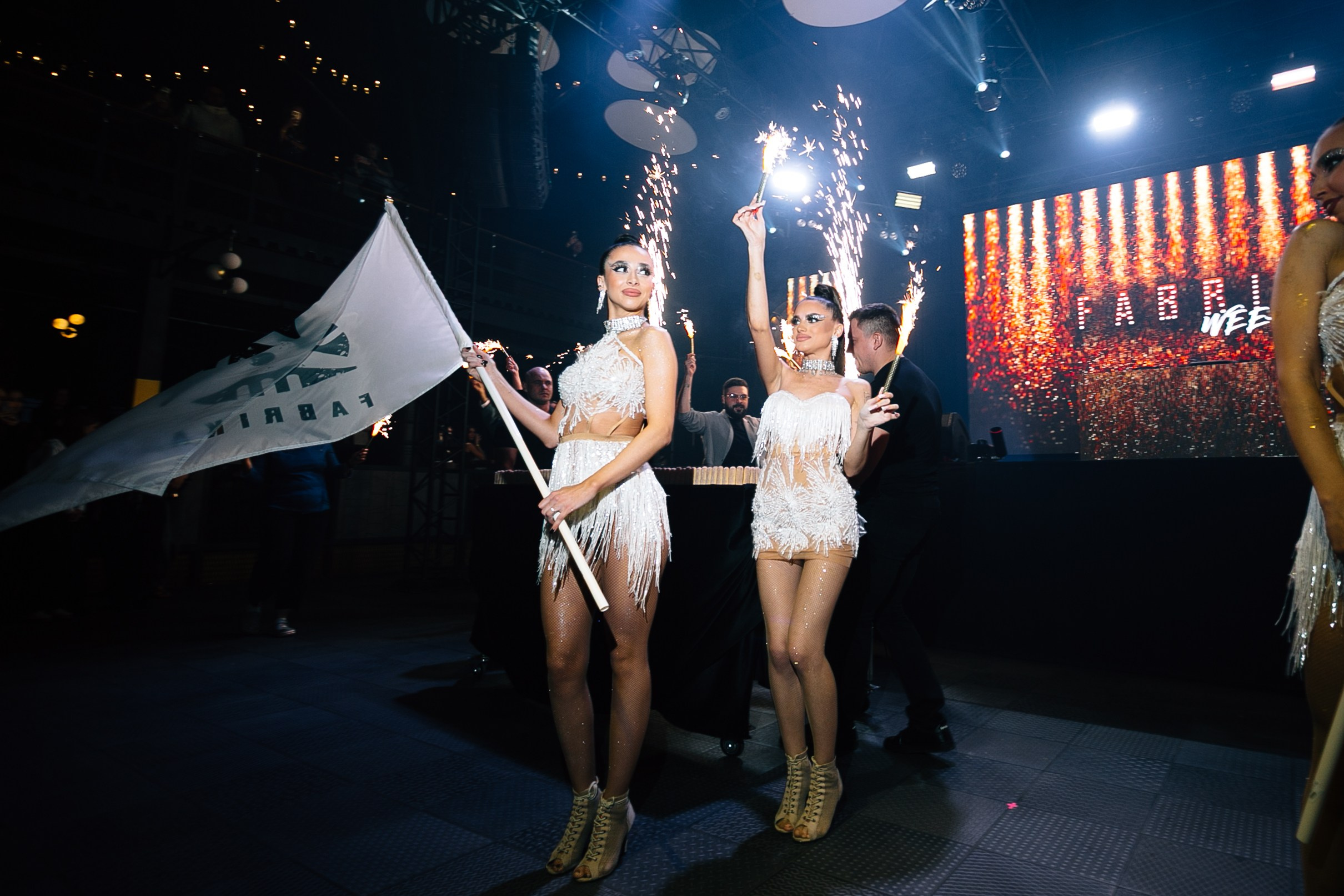 Ночная жизнь Смоленска. Фотограф | Михаил Буш Смоленск