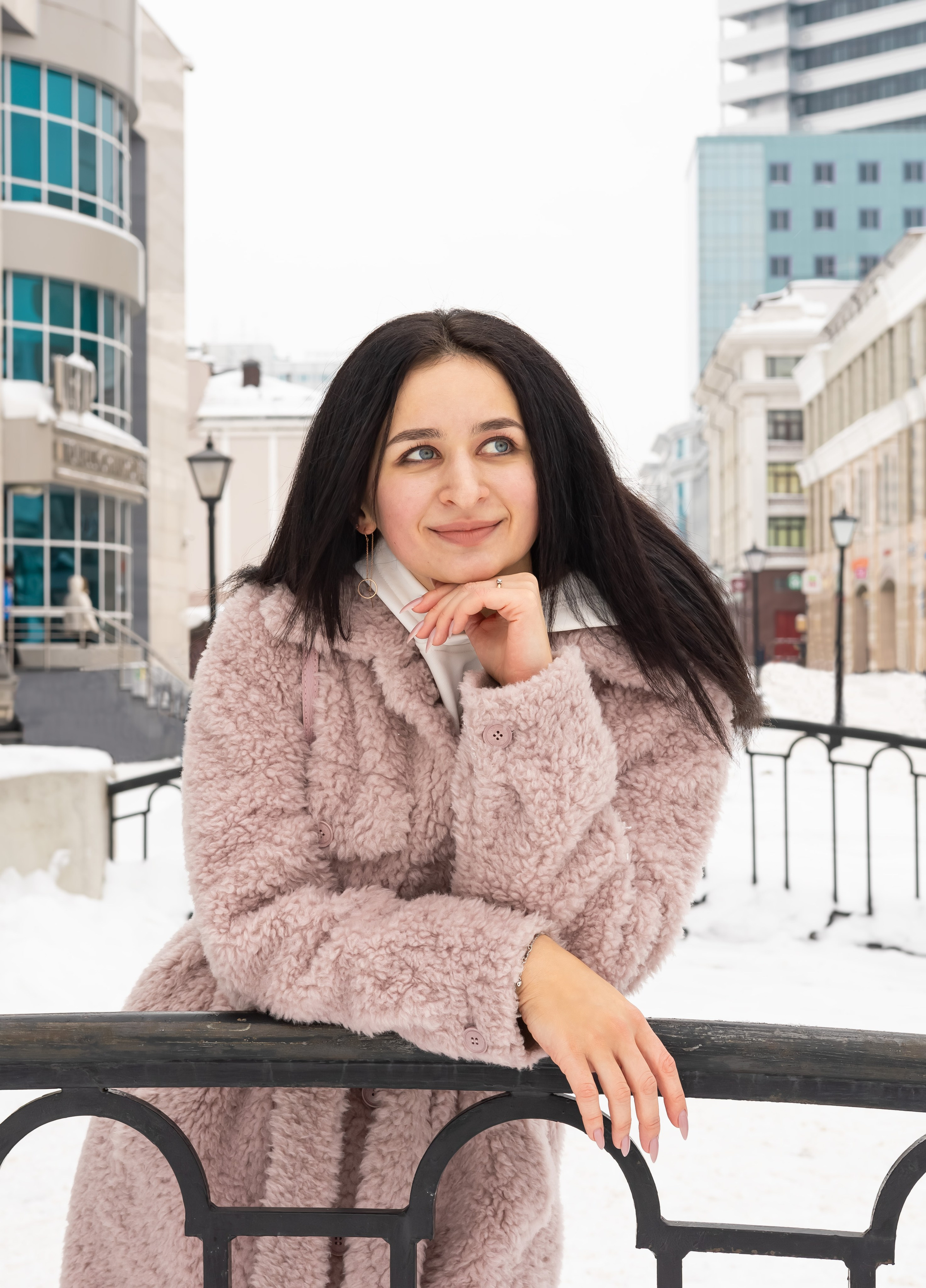 Лиля. Зимняя прогулка в Центре Казани. Портретный фотограф Панферова Регина г. Санкт-Петербург, г. Казань