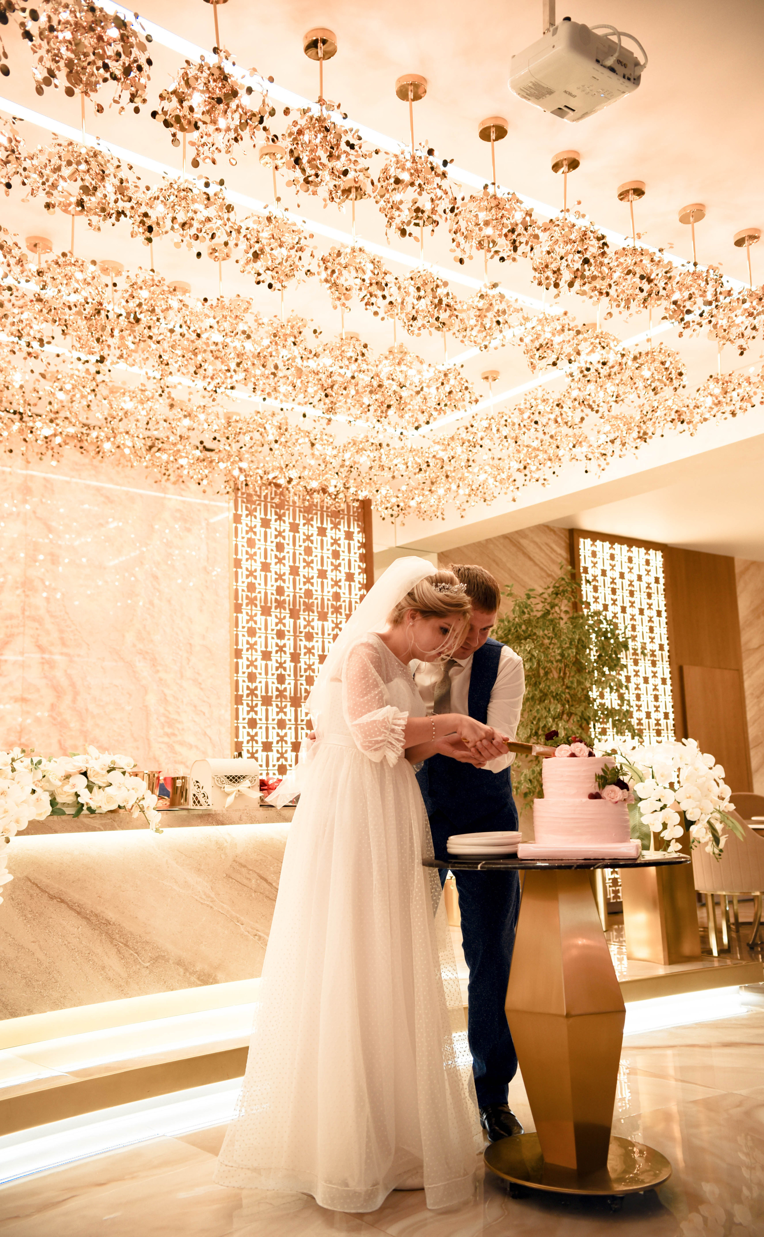 Романтичная история Яны и Константина. Свадебный, семейный, детский, контент фотограф в Омске Максим Ильин