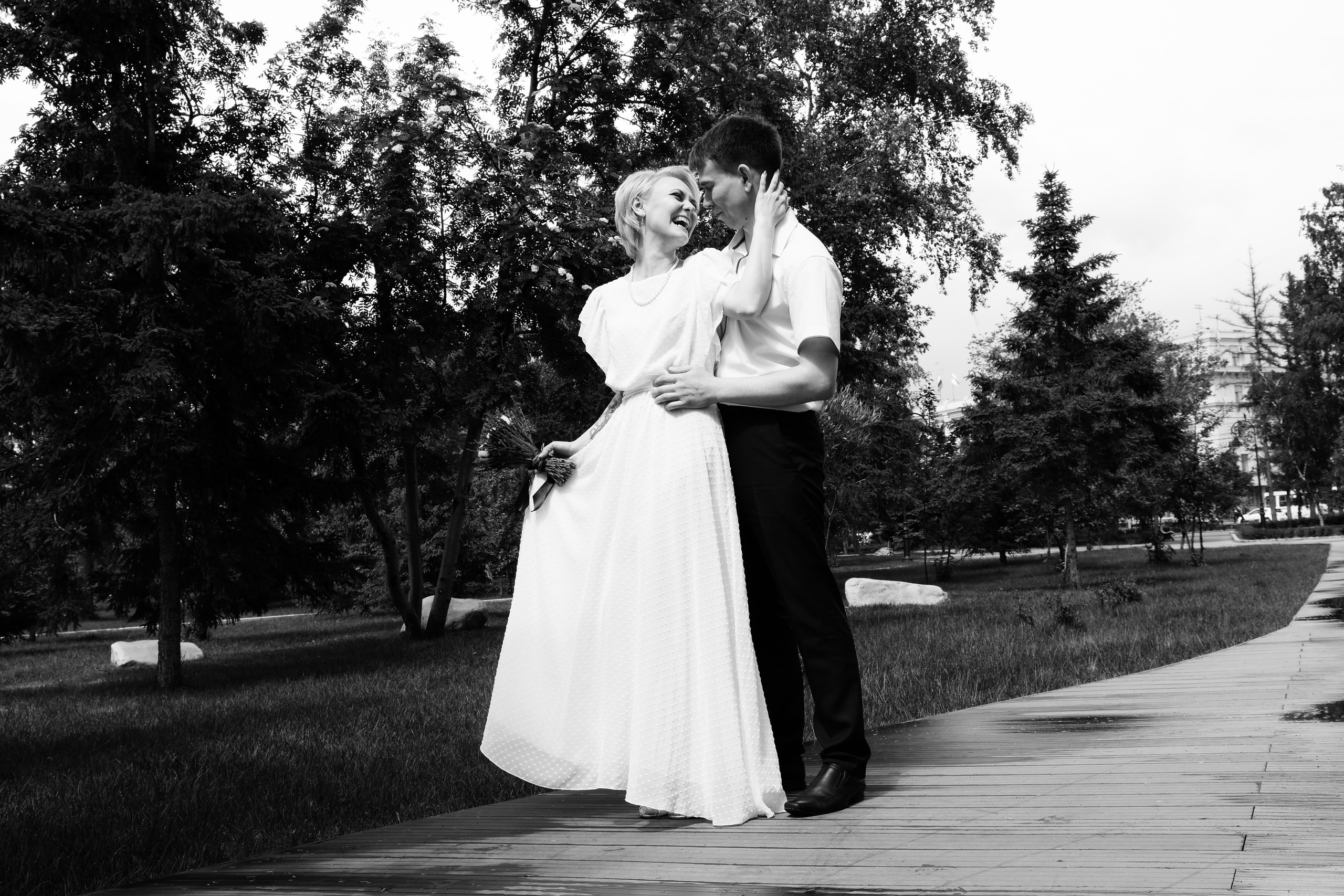 Свадебная Пятница 13)))) Серия чб снимков Любови и Алексея. Свадебный, семейный, детский, контент фотограф в Омске Максим Ильин