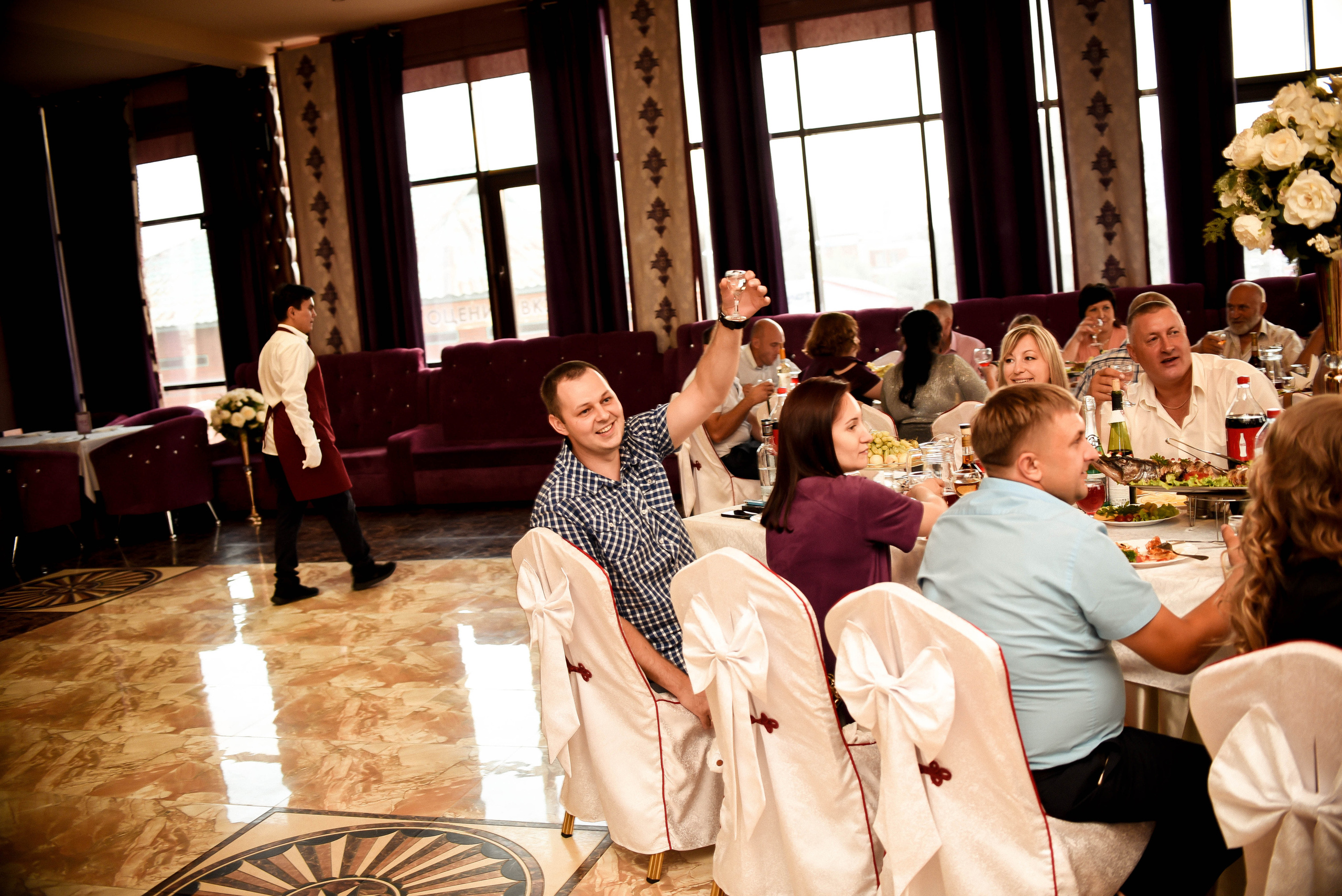 Элегантная пара Александр и Людмила. Свадебный, семейный, детский, контент фотограф в Омске Максим Ильин