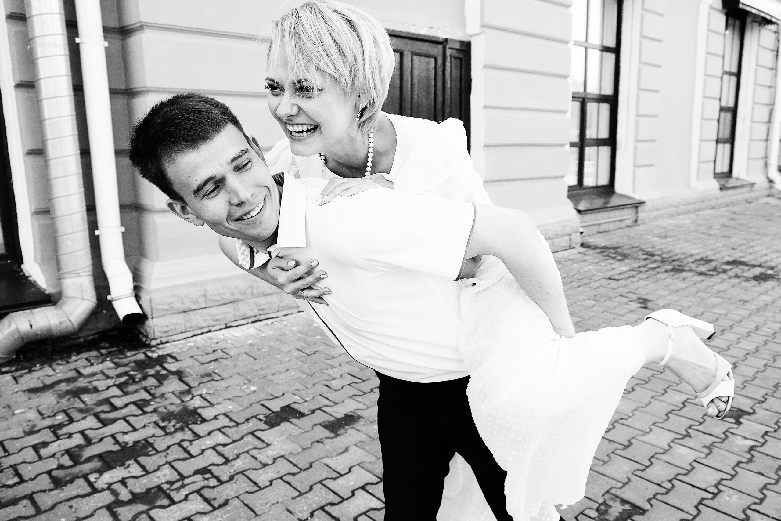 Свадебный, семейный, детский, контент фотограф в Омске Максим Ильин