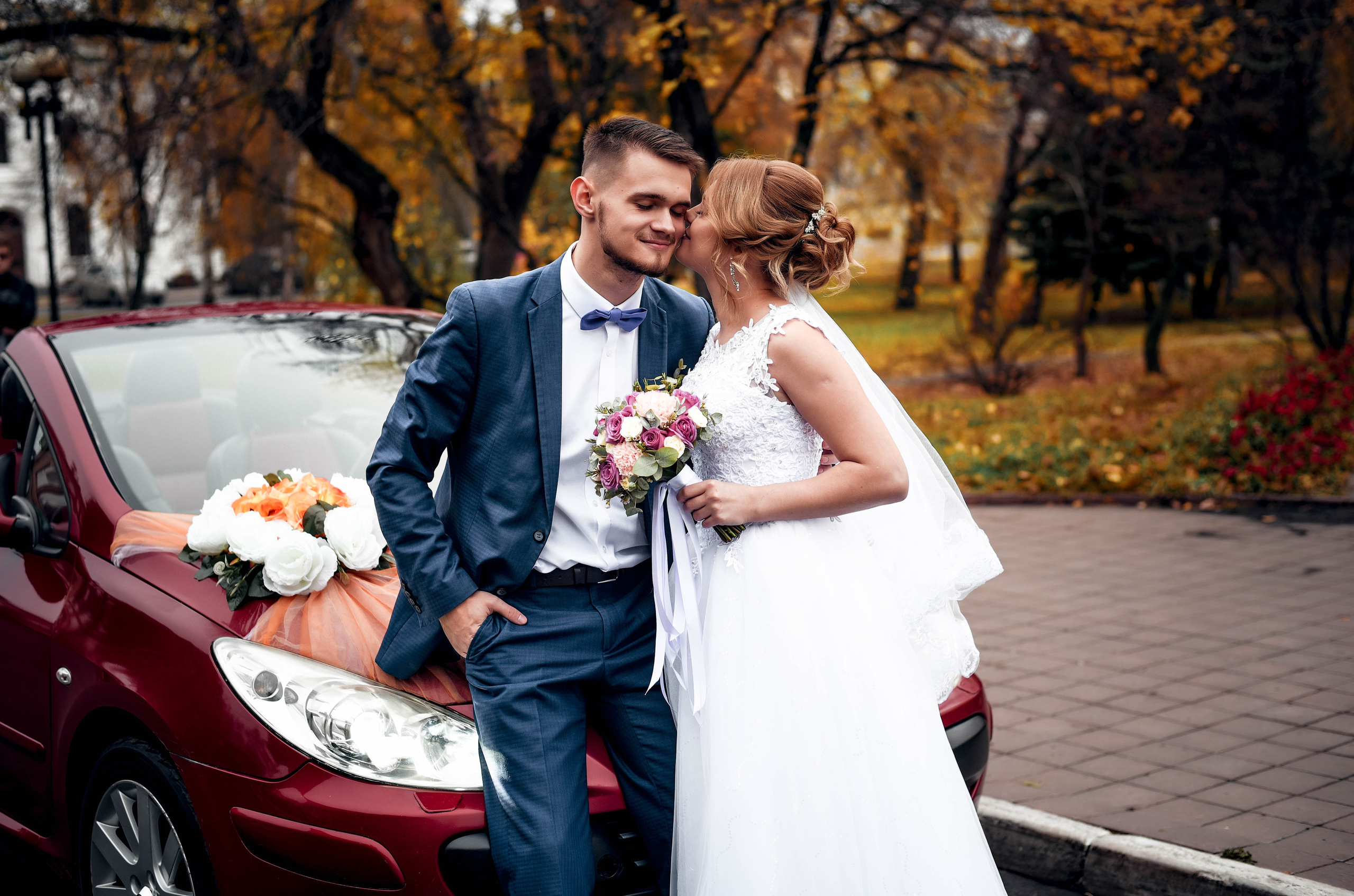 Осенняя свадебная серия Александра и Кристины. Свадебный, семейный, детский, контент фотограф в Омске Максим Ильин