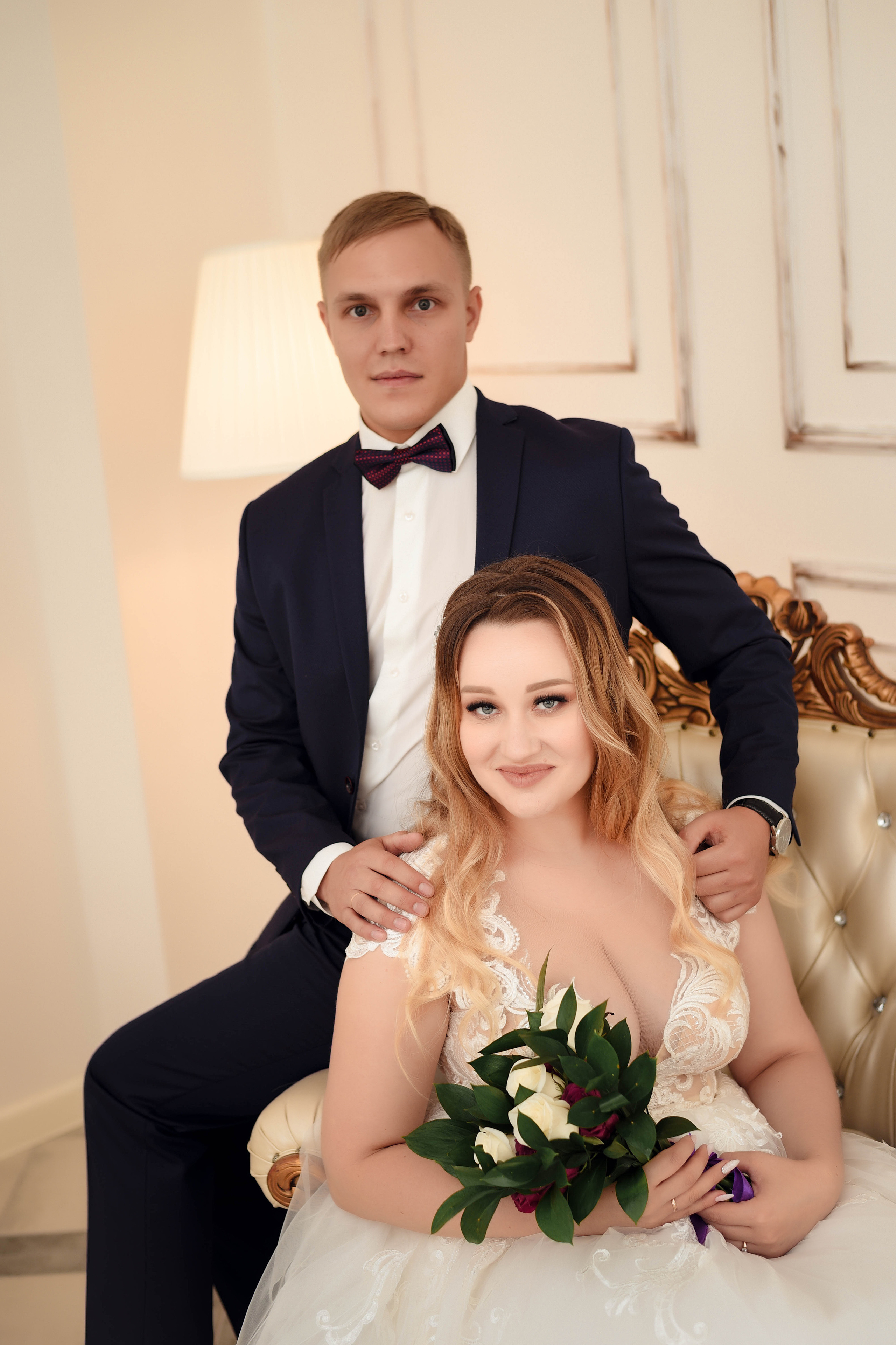 Летняя серия кадров с прогулки Александра и Юлии. Свадебный, семейный, детский, контент фотограф в Омске Максим Ильин