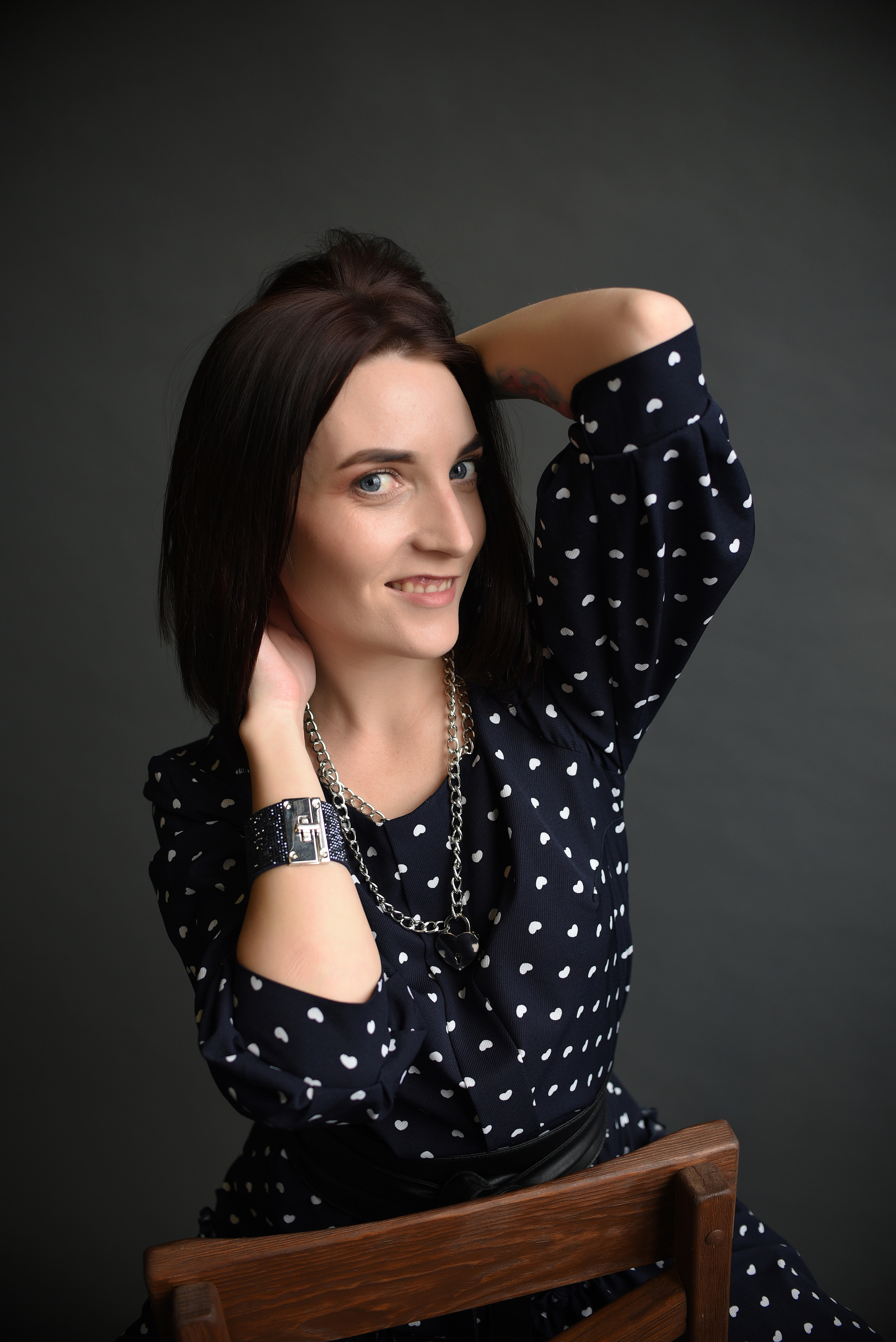 Студийные семейные, детские, индивидуальные фотосессии. Свадебный, семейный, детский, контент фотограф в Омске Максим Ильин