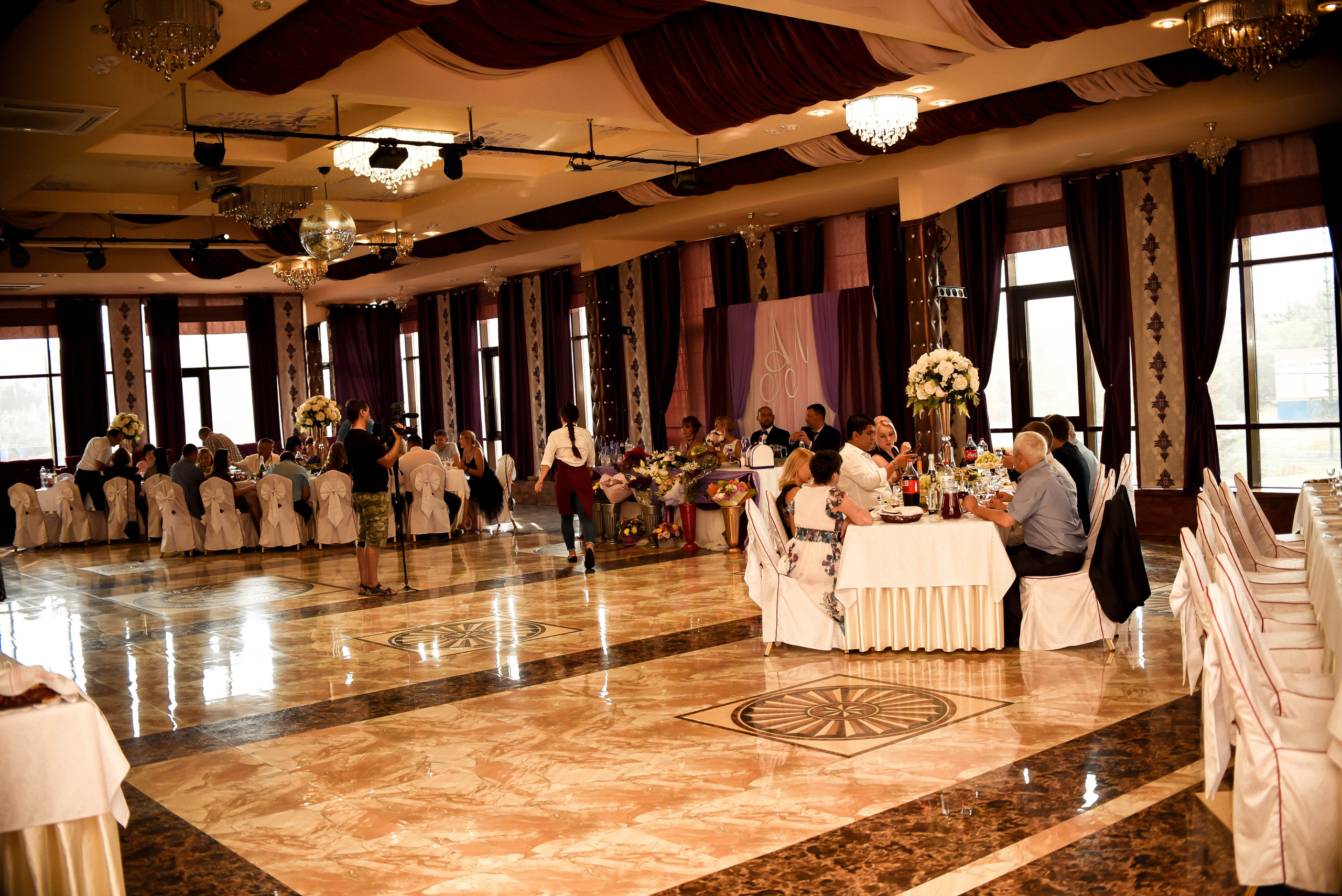 Элегантная пара Александр и Людмила. Свадебный, семейный, детский, контент фотограф в Омске Максим Ильин