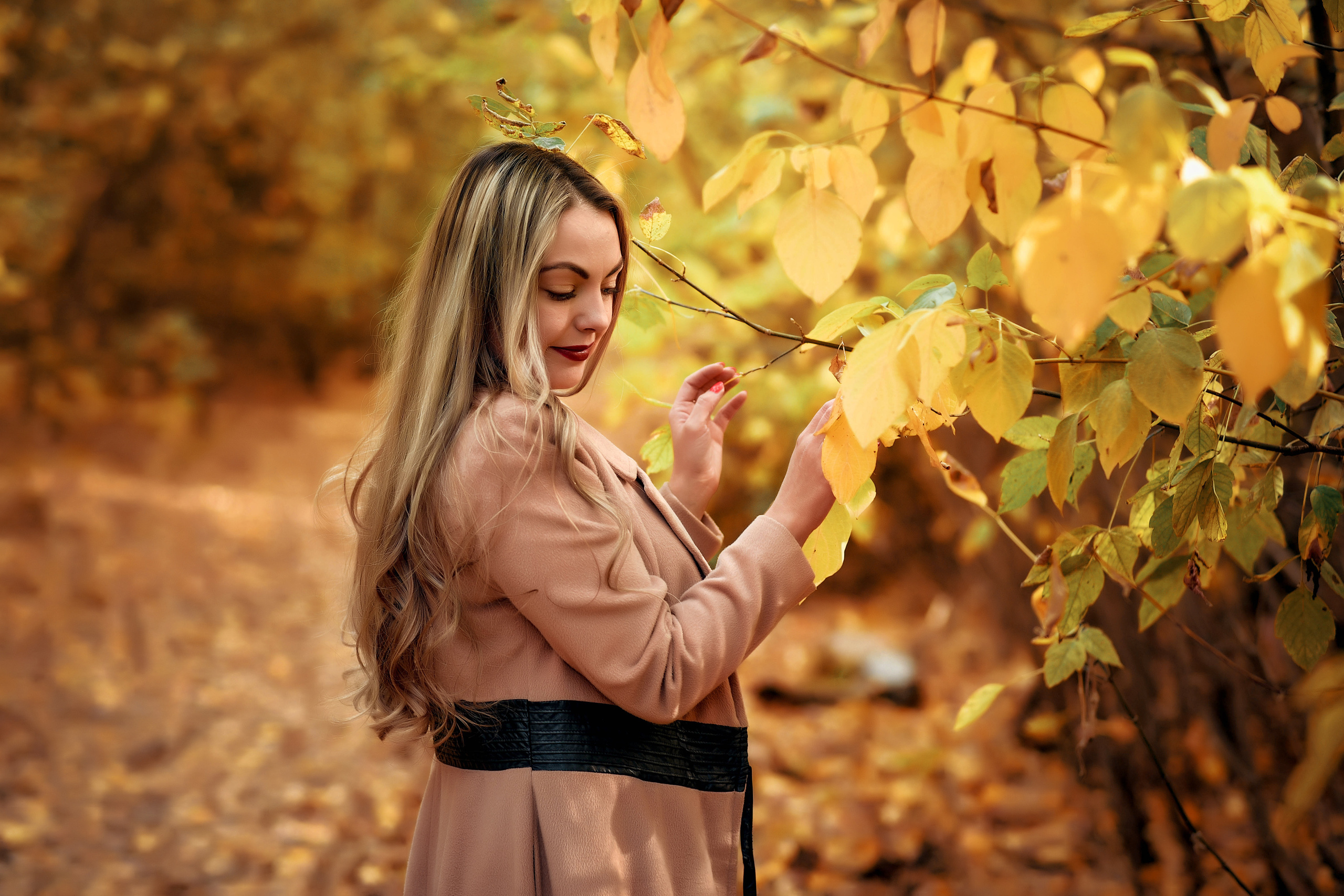 Прогулочные семейные, детские, индивидуальные фотосессии. Свадебный, семейный, детский, контент фотограф в Омске Максим Ильин