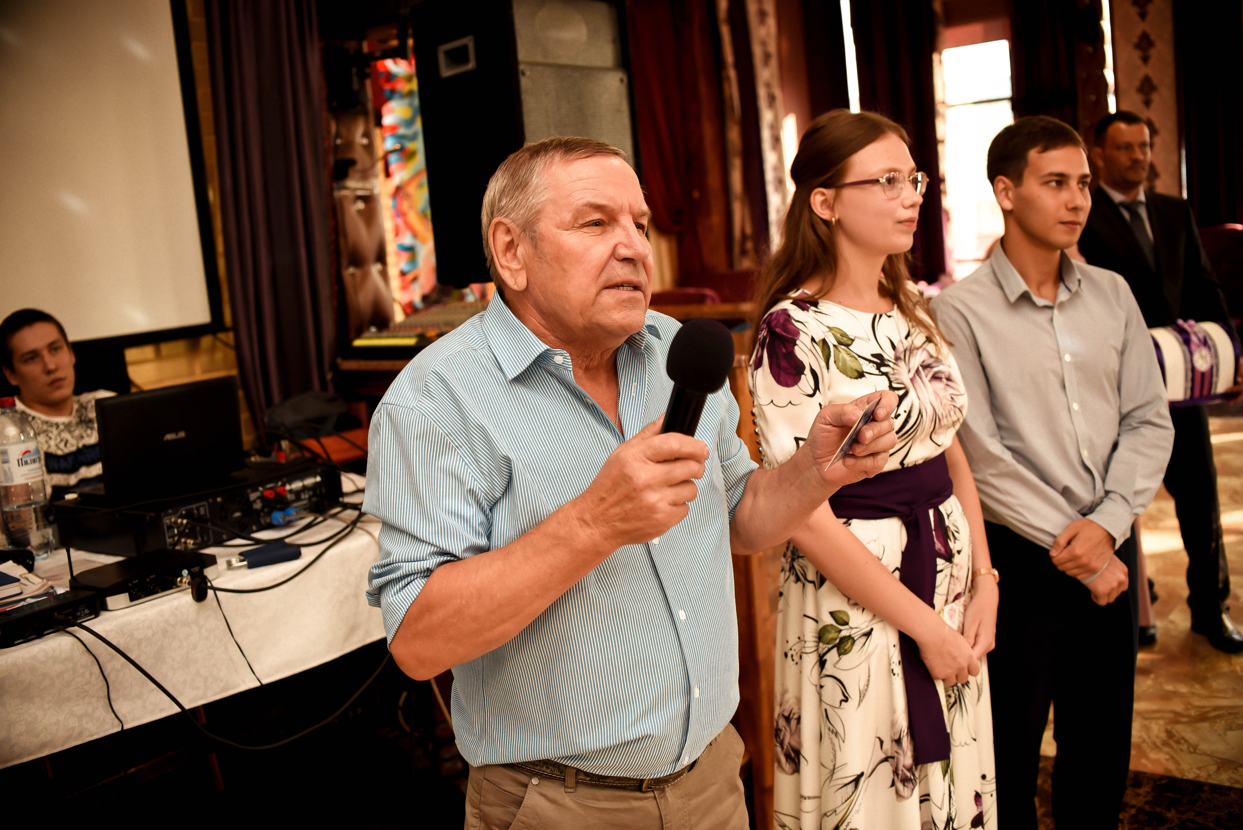 Элегантная пара Александр и Людмила. Свадебный, семейный, детский, контент фотограф в Омске Максим Ильин