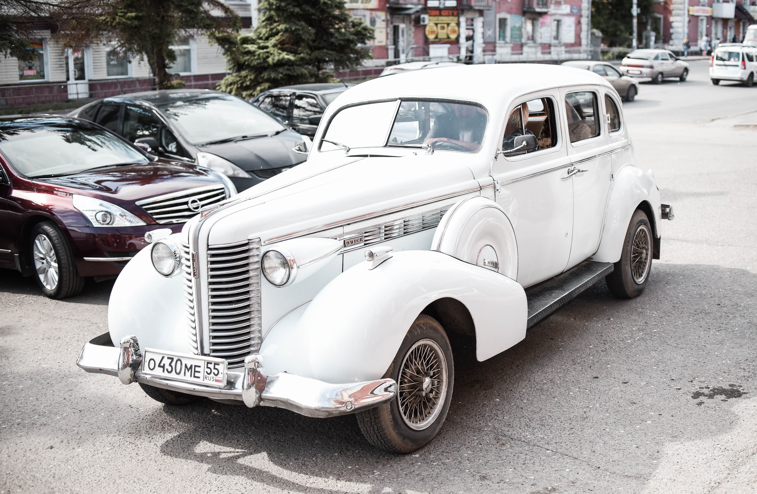 Теплая ретро серия Ивана и Марии. Свадебный, семейный, детский, контент фотограф в Омске Максим Ильин