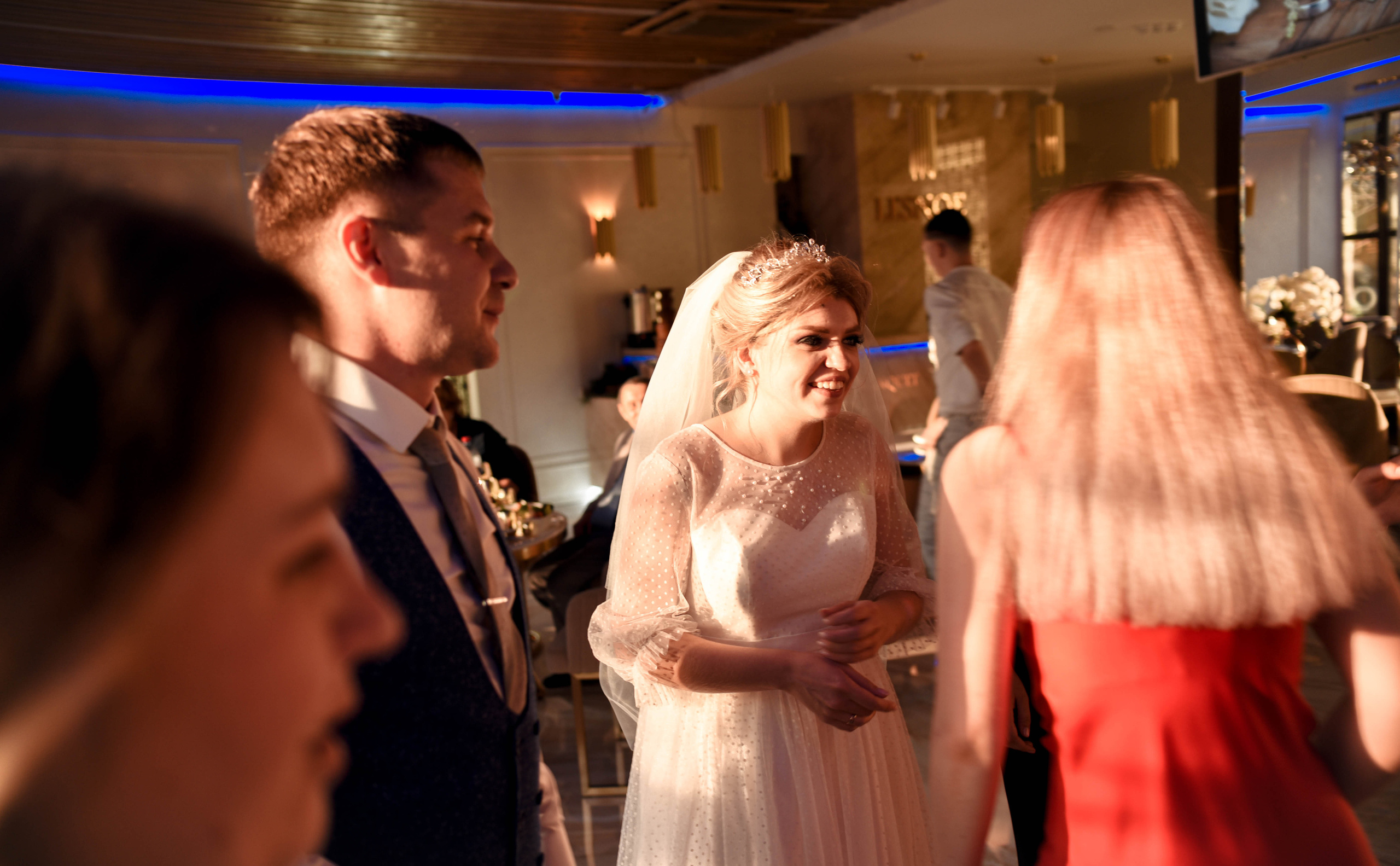 Романтичная история Яны и Константина. Свадебный, семейный, детский, контент фотограф в Омске Максим Ильин