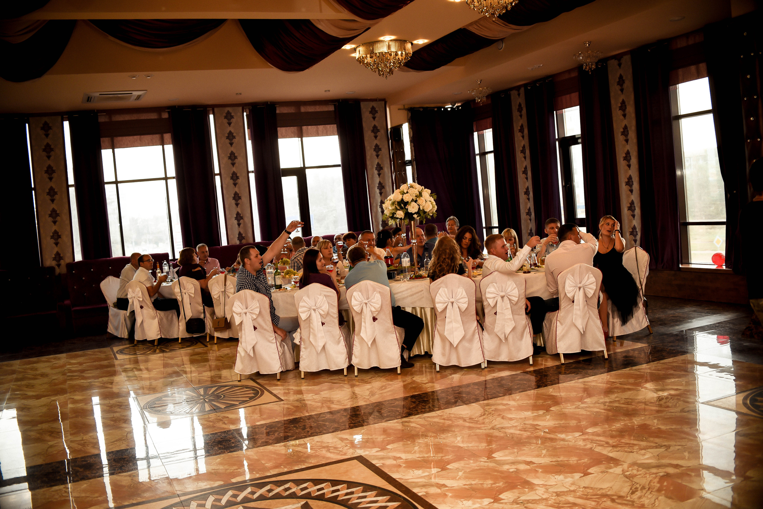 Элегантная пара Александр и Людмила. Свадебный, семейный, детский, контент фотограф в Омске Максим Ильин